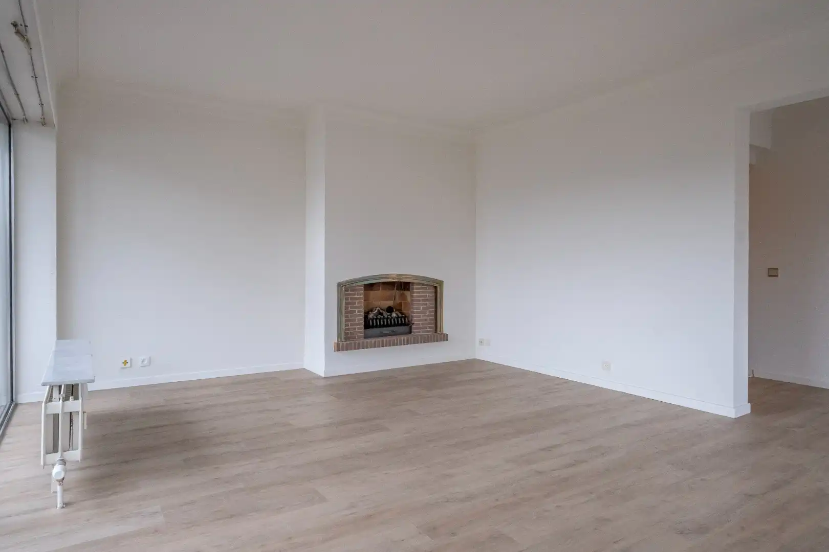 Gezellig en ruim hoekappartement met veel lichtinval en zonnige terrassen!  foto 5