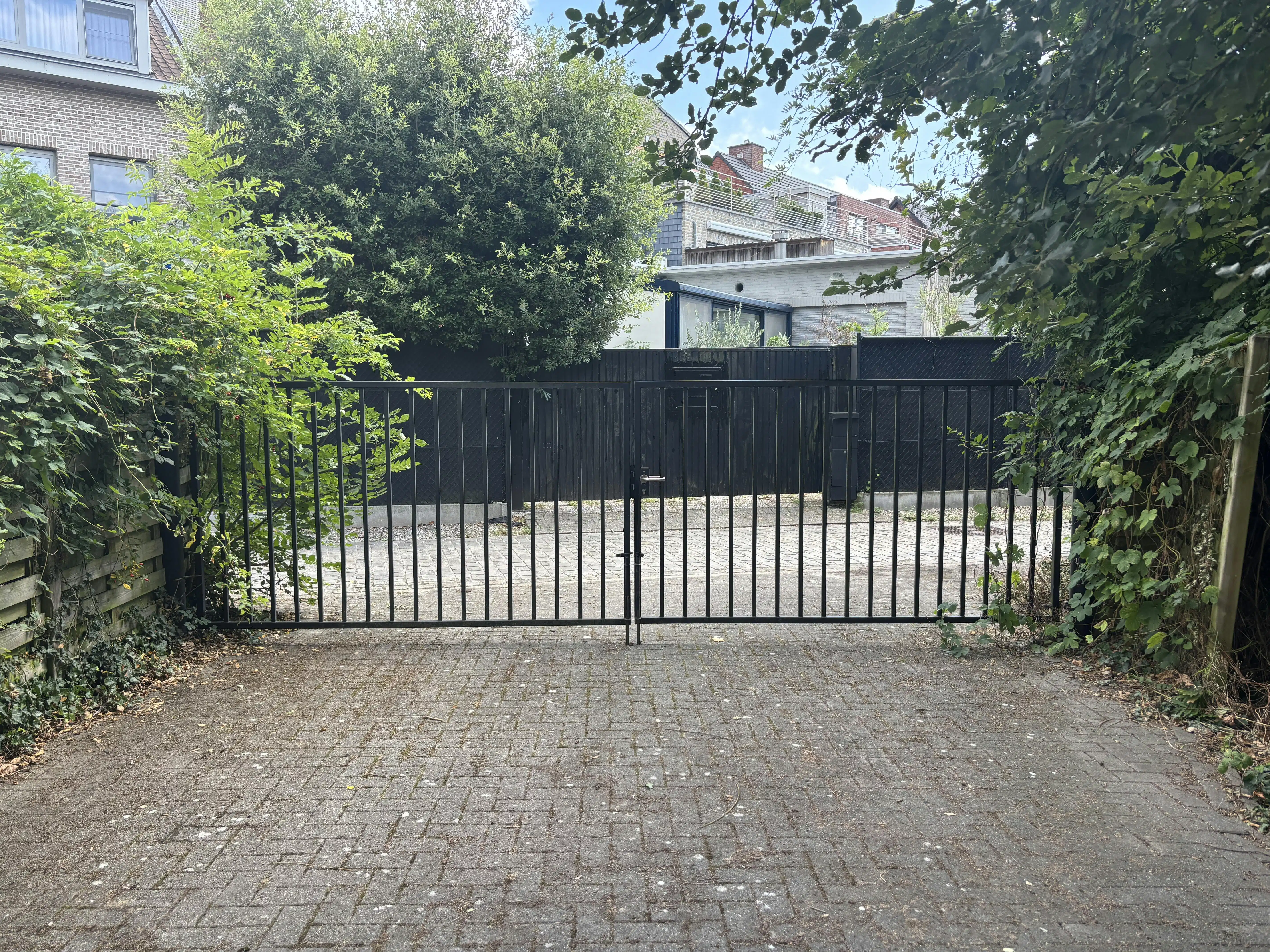 Handelspand met woonst te koop in centrum Brecht! foto 22