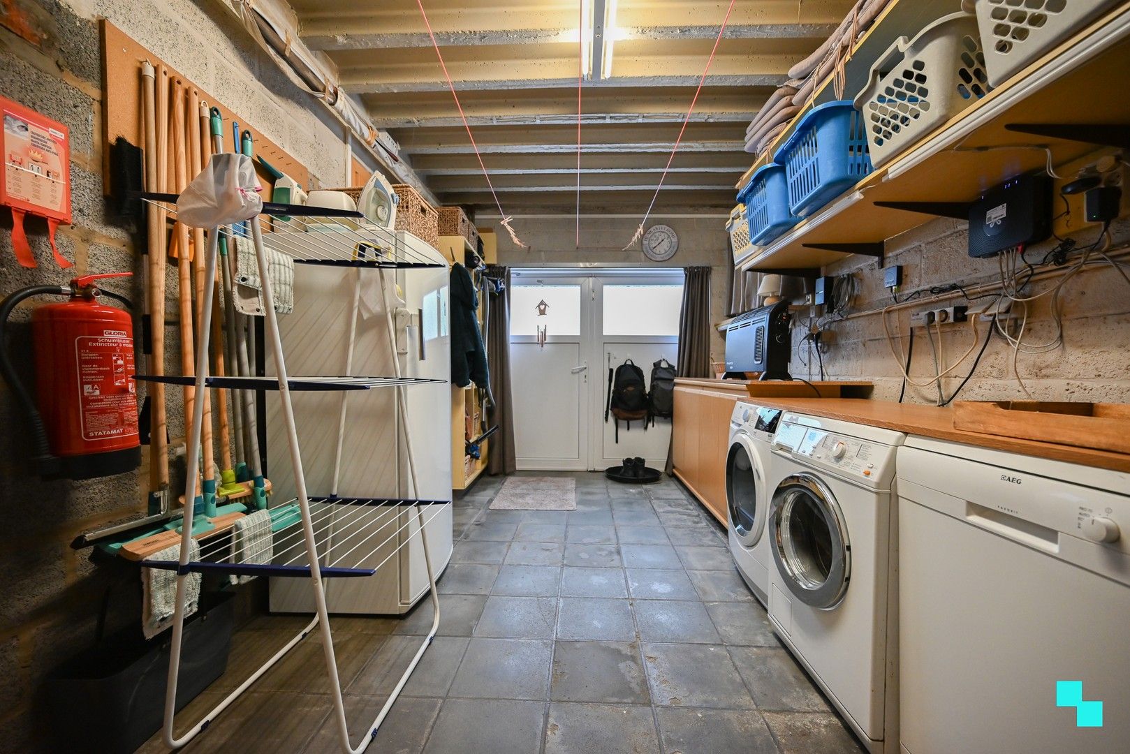 Verrassend ruime ééngezinswoning in Emelgem foto 11