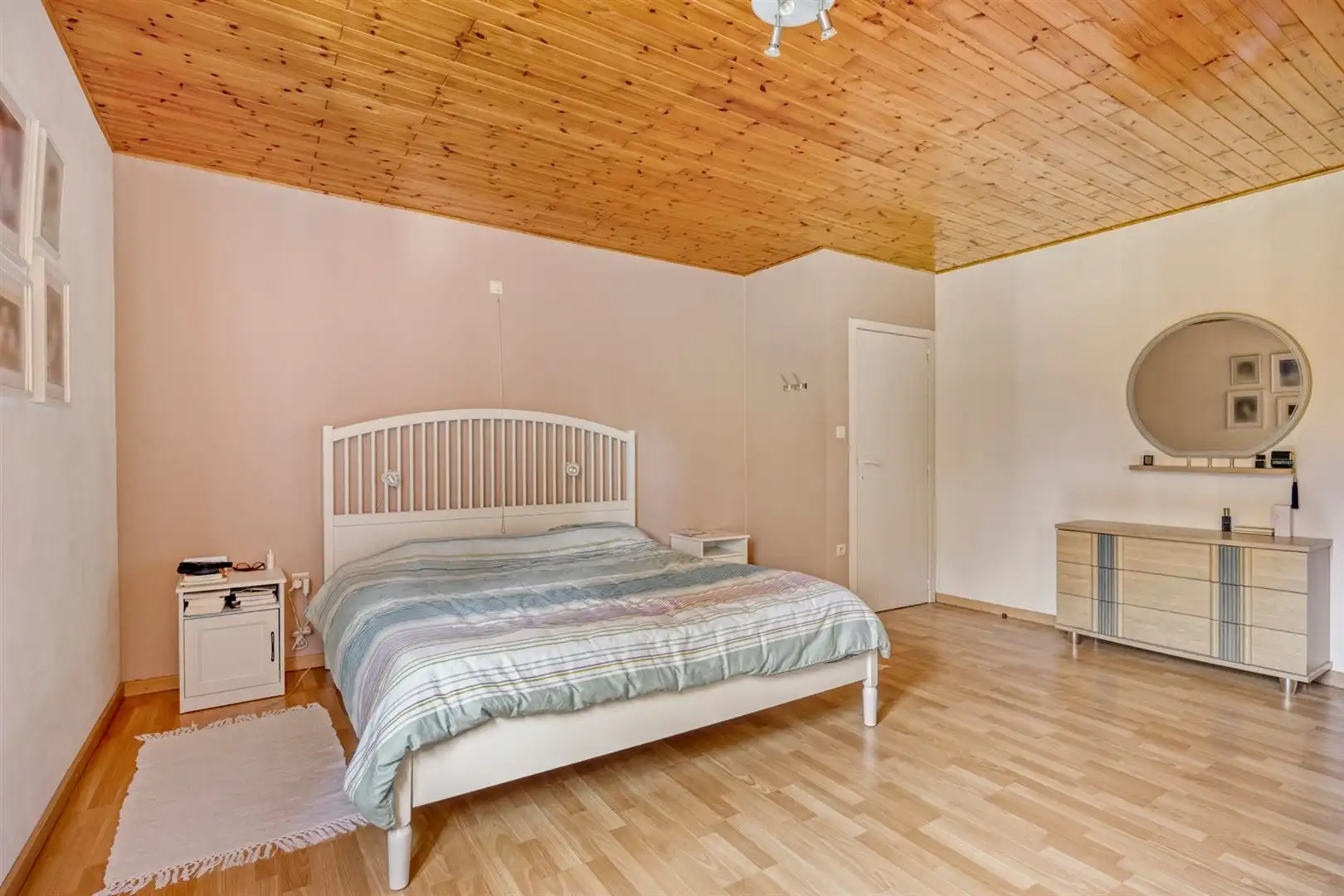 TE KOOP: Uniek woon- en investeringspand met ruime woning en 6 verhuurde studio’s te Heusden-Zolder! foto 28