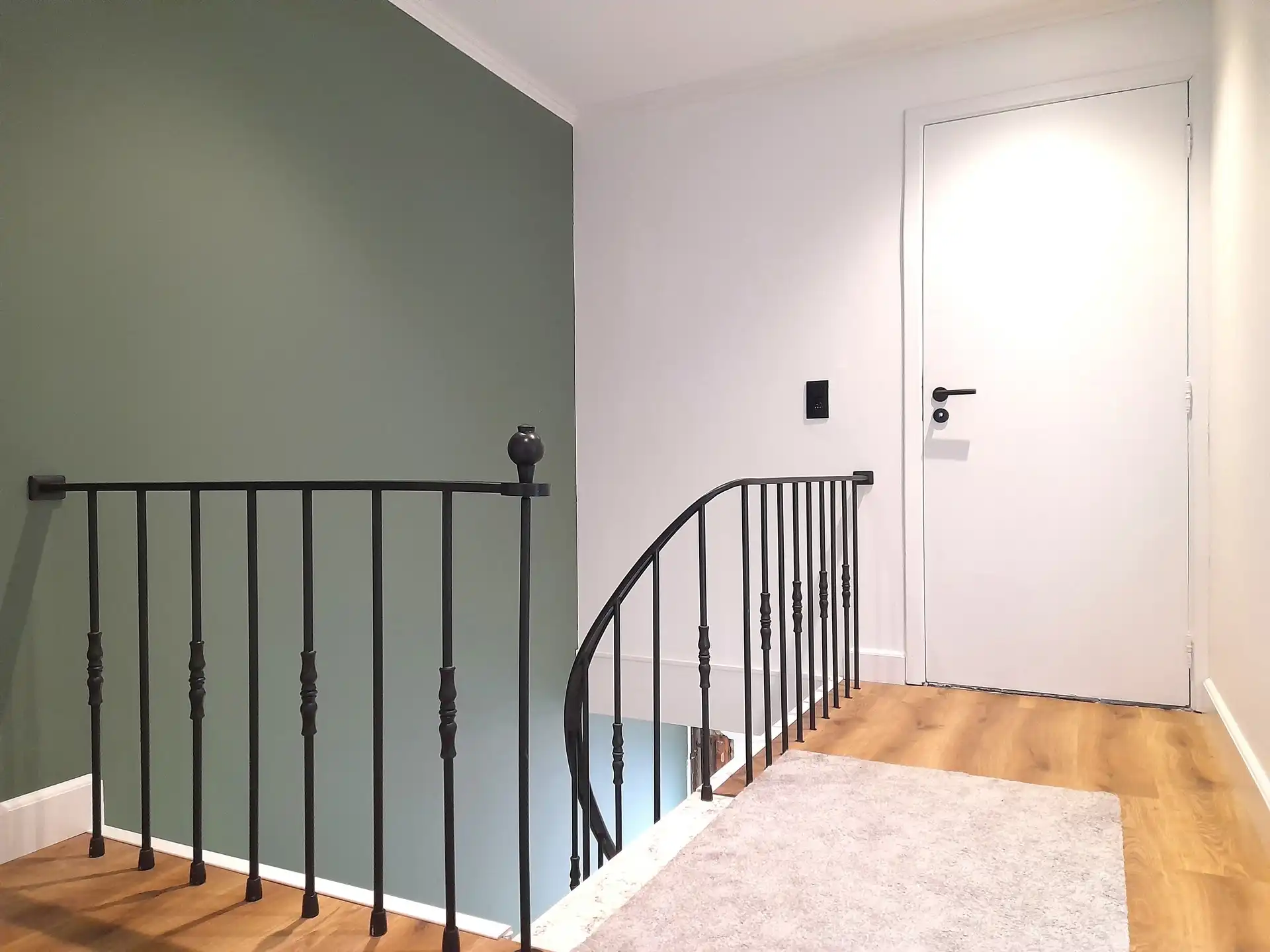 Energetisch gerenoveerde en goed onderhouden woning met grote tuin  foto 11