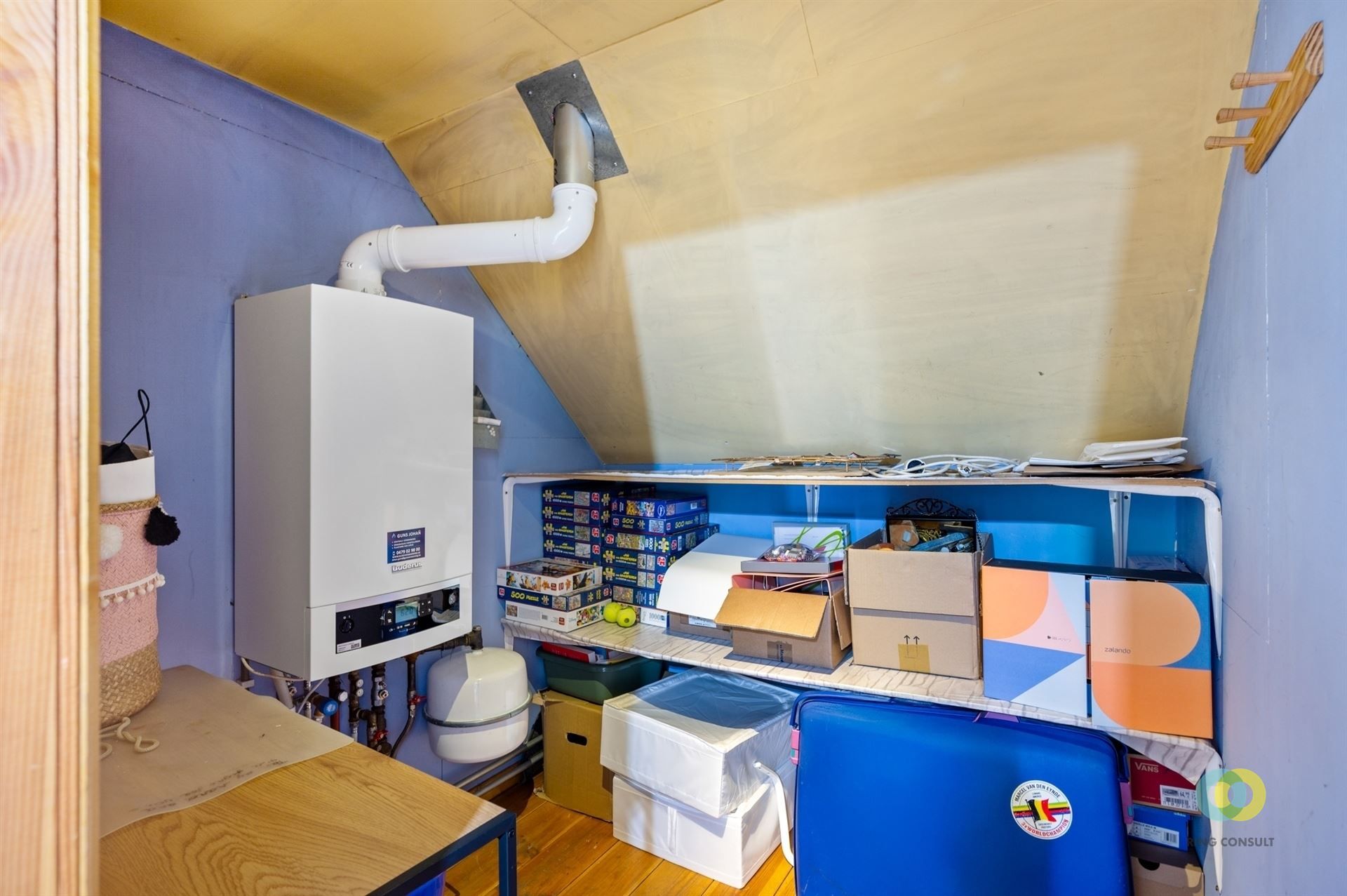 Woning met tuin en carport foto 22