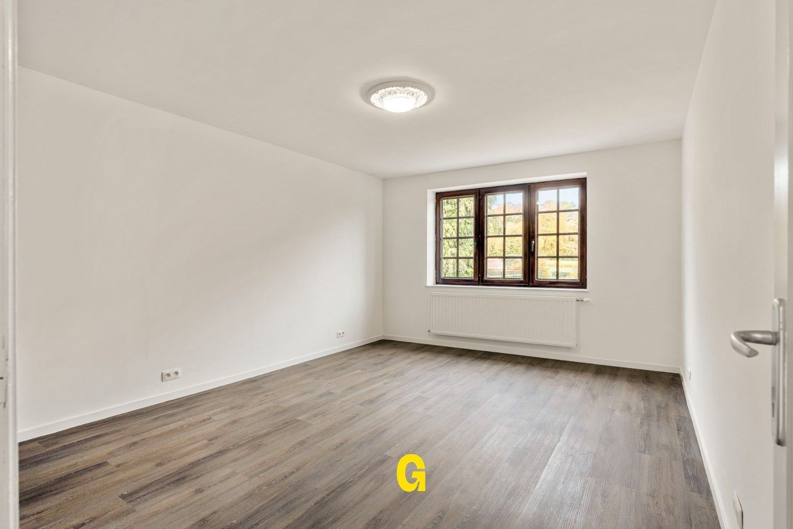 Vakkundig gerenoveerde woning met binnenkoer, tuin en bijgebouwen op 4a 62ca - EPC label B foto 15