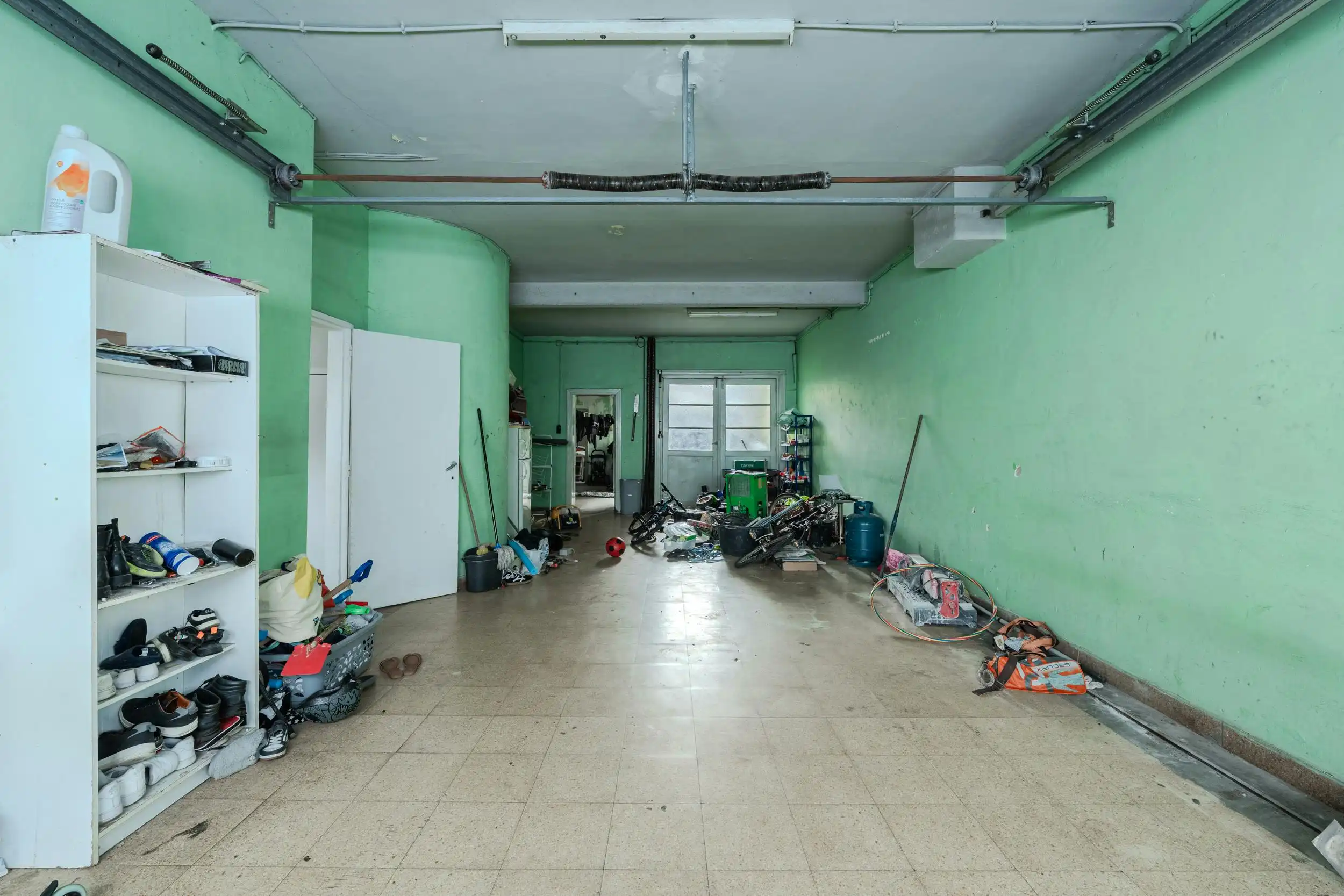 Ruime woning met garage en opslagruimtes te Oostende foto 20