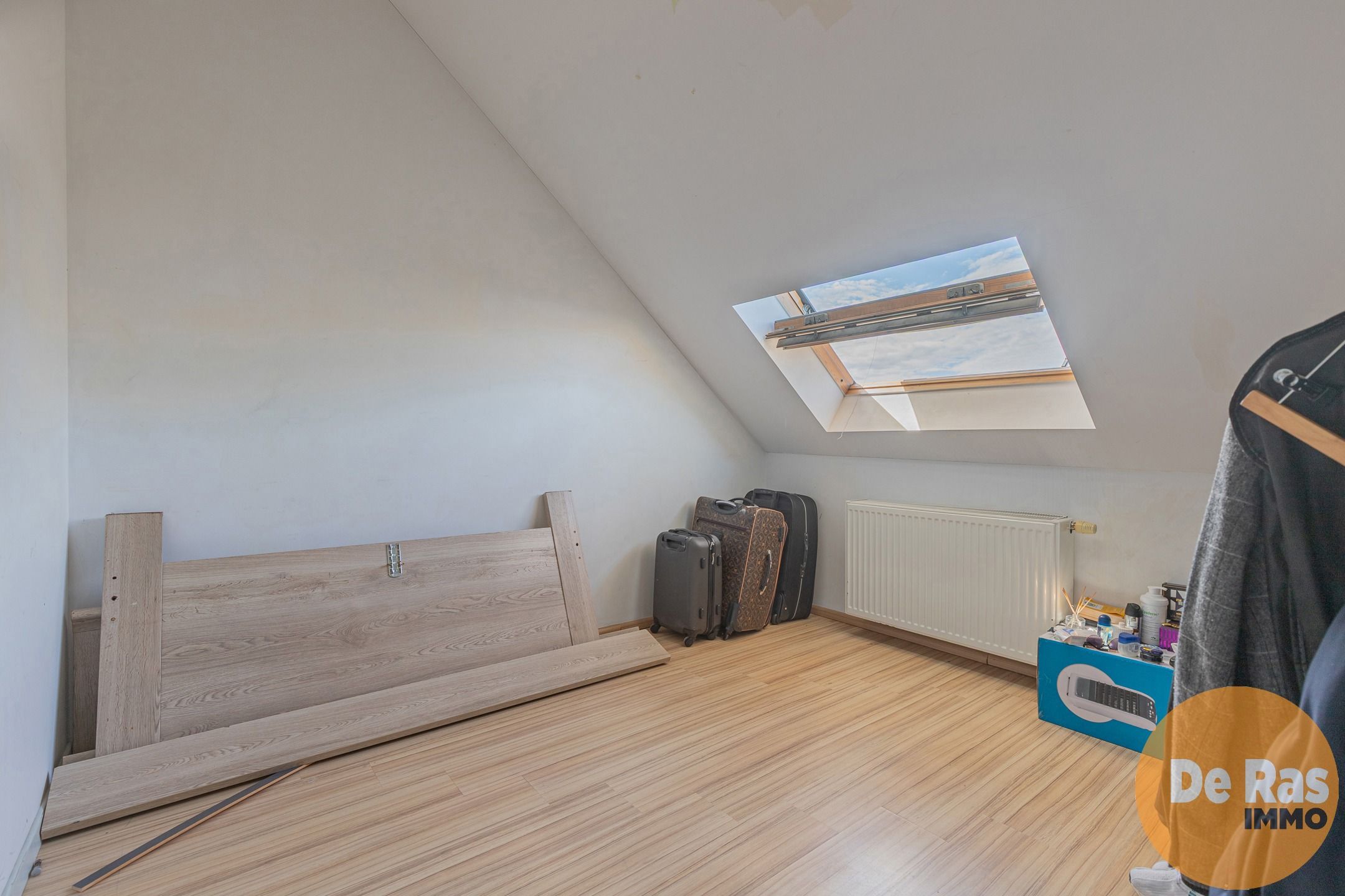 HERZELE - Duplexappartement met 2 slaapkamers en ruim terras foto 9