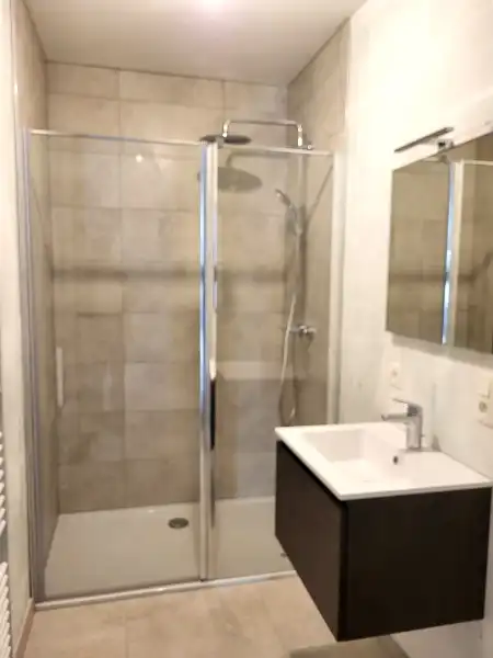 Ruim 2-slaapkamer appartement foto 7