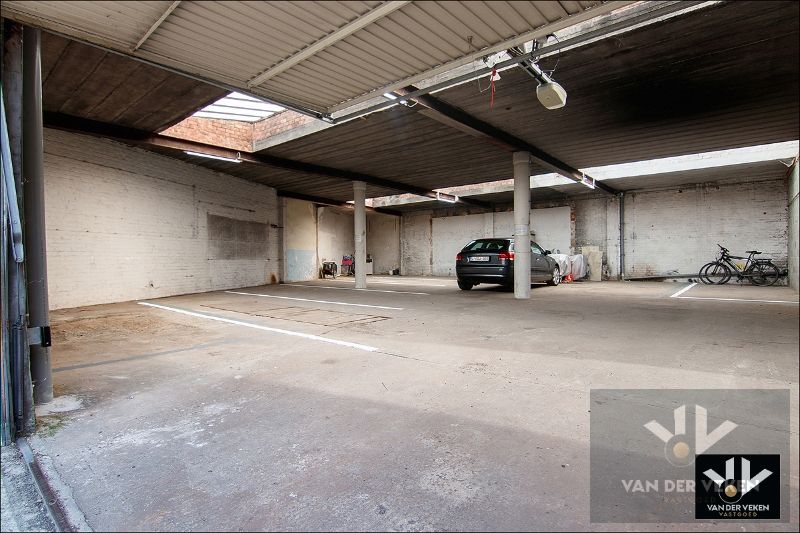 INSTAPKLAAR 1-SLPK APPARTEMENT MET TOPLIGGING IN HASSELT. foto 13