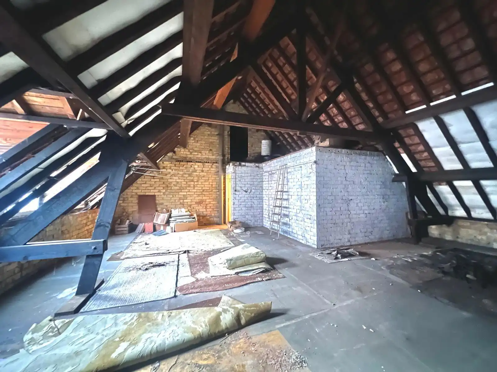 Unieke dokterswoning met praktijkgedeelte in hartje Eeklo foto 18