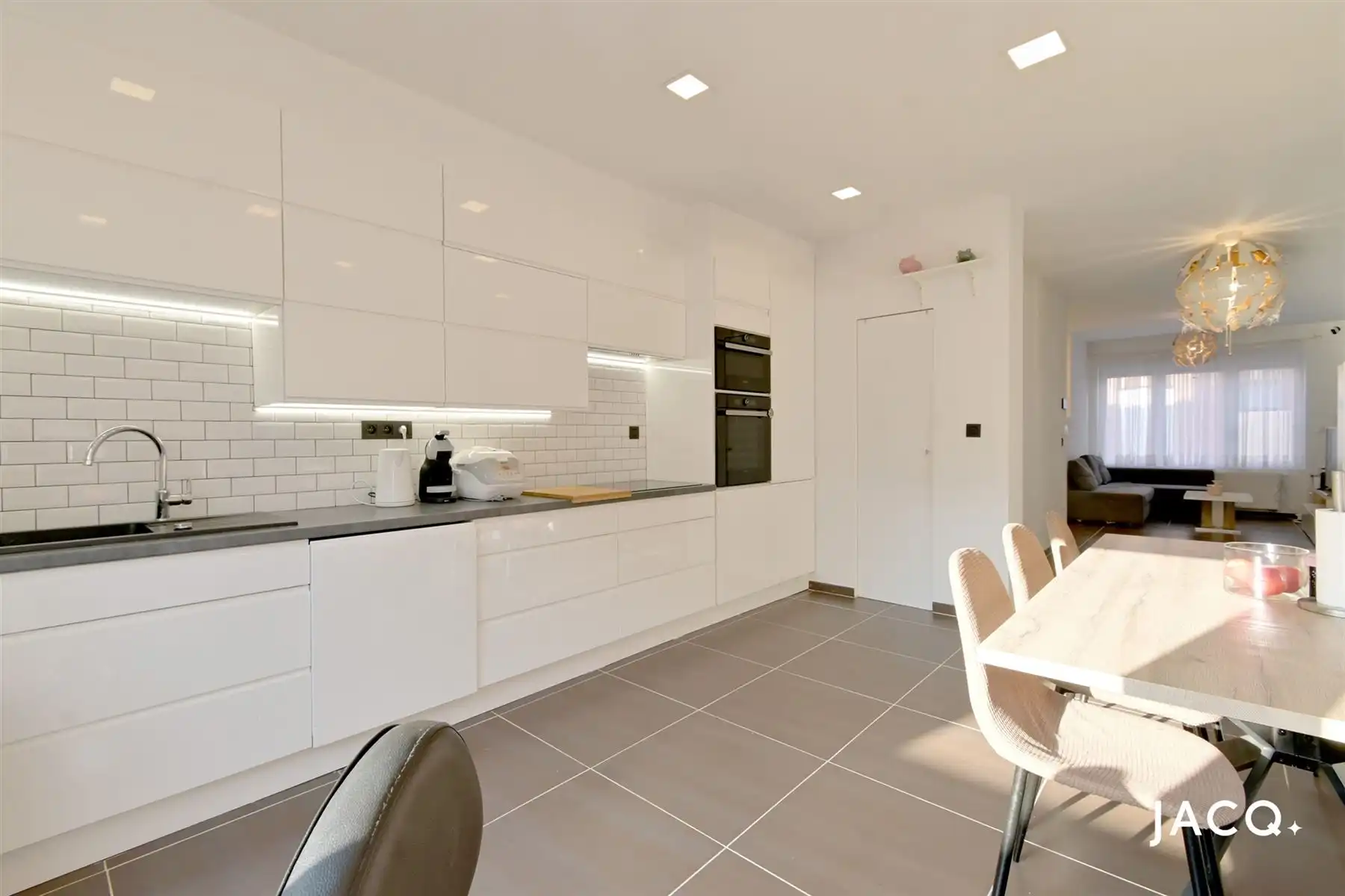 Instapklare woning met 3 slpk's en gezellige buitenruimte! foto 7