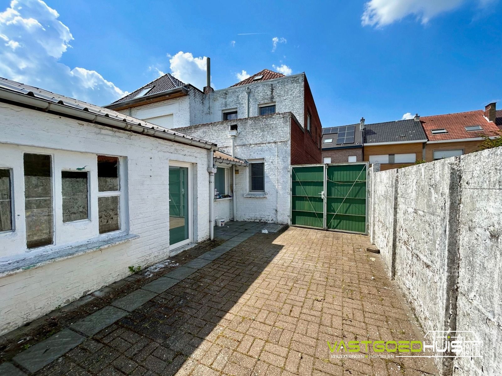 Ruime gezinswoning met garage en tuin foto 21