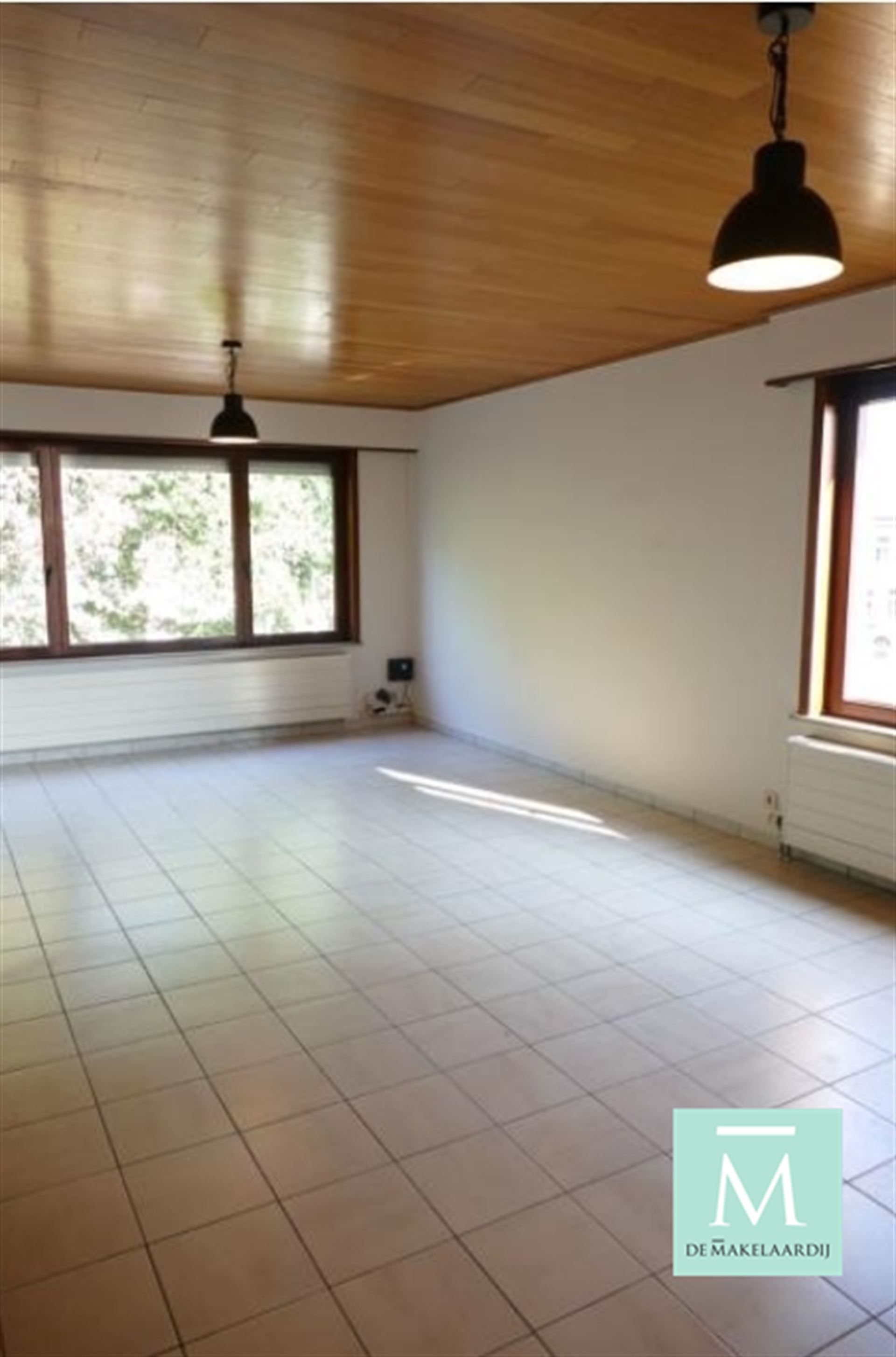 Mooi en rustig gelegen appartement met 3 slaapkamers, terras en garagebox! foto 3