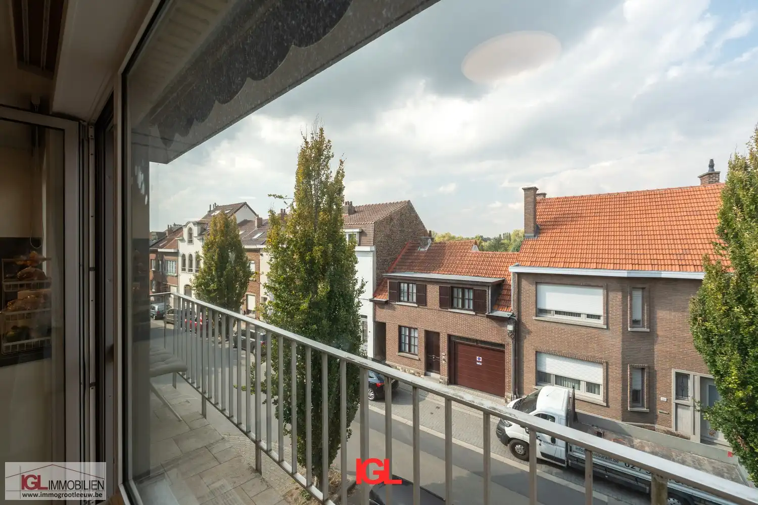 Modern appartement met 2 slaapkamers en parkeerplaats! foto 14