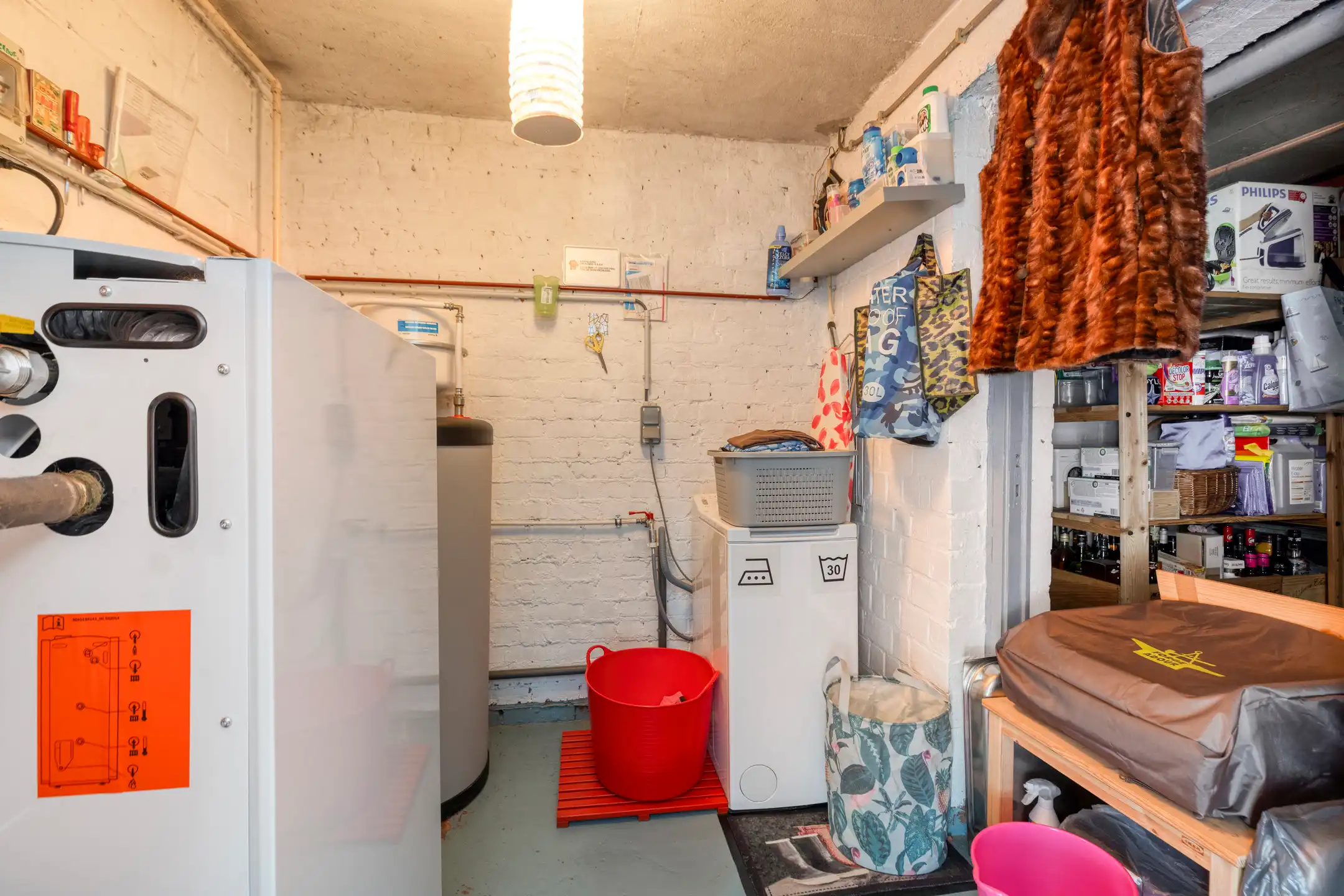 Woning met 3 slaapkamers in een residentiële wijk foto 4