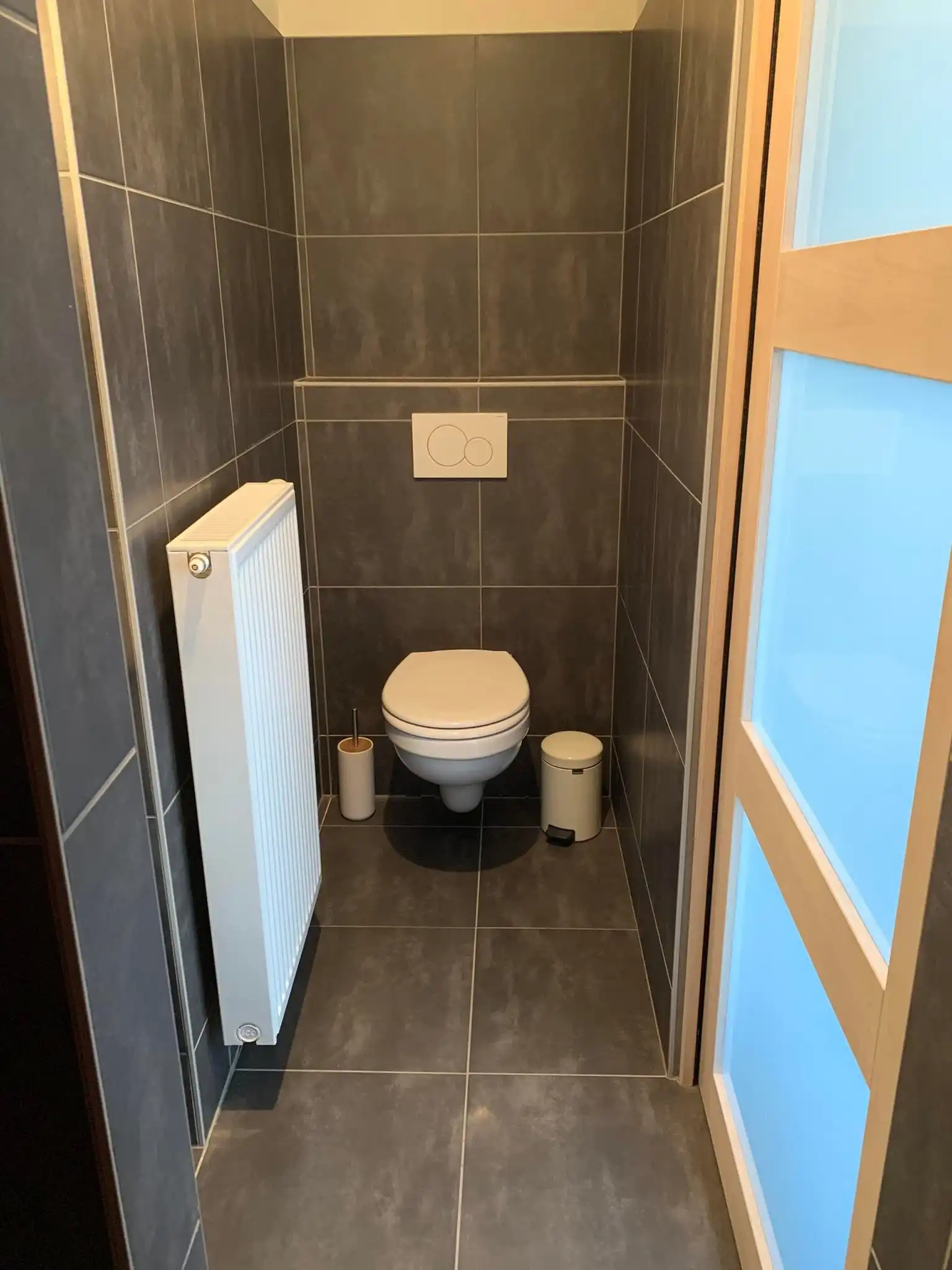 Prachtig 1 slaapkamer appartement nabij het station en centrum foto 17