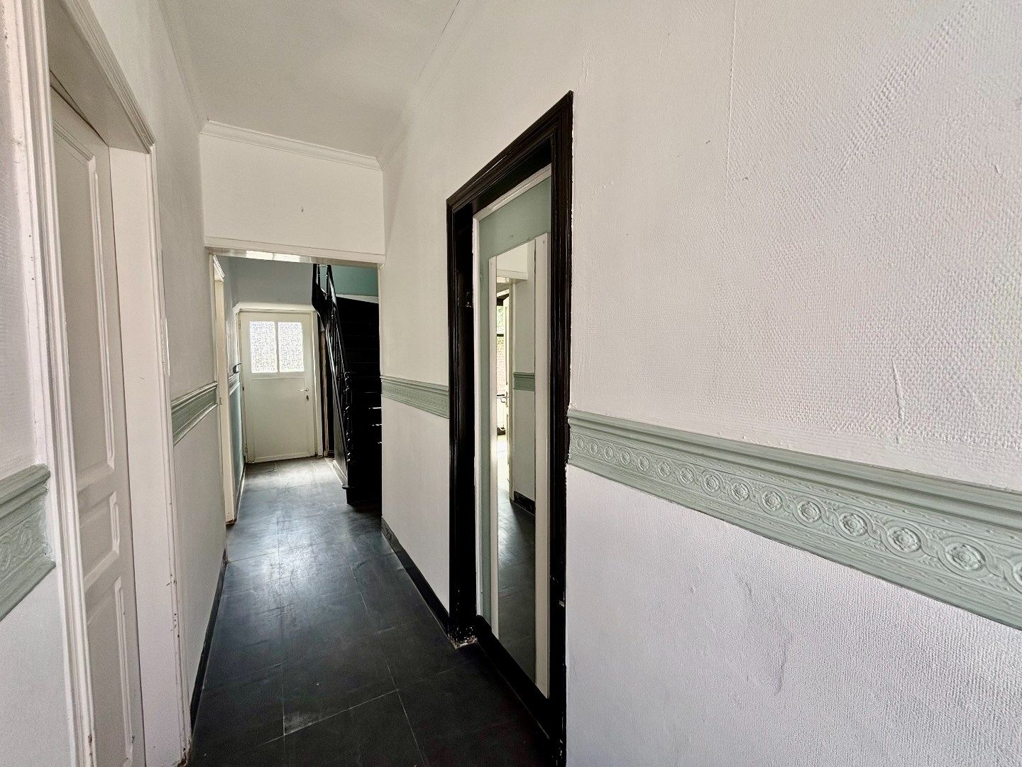 Ruime karaktervolle woning centrum Boezinge. foto 7