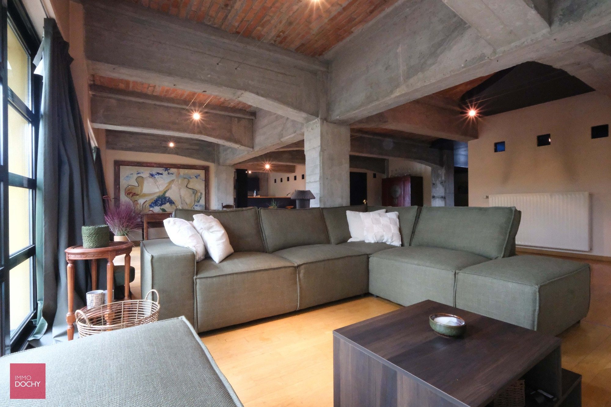 Ruime loft in voormalig fabrieksgebouw foto 9