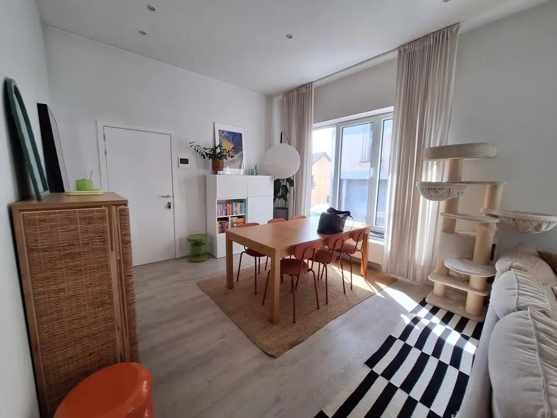 Mooi gerenoveerd appartement dichtbij het centrum van Hasselt foto 5