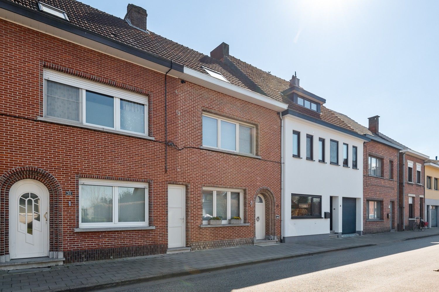 Gezellige lichtrijke rijwoning met 3 slaapkamers en prachtig aangelegde tuin in Wijnegem! foto 19