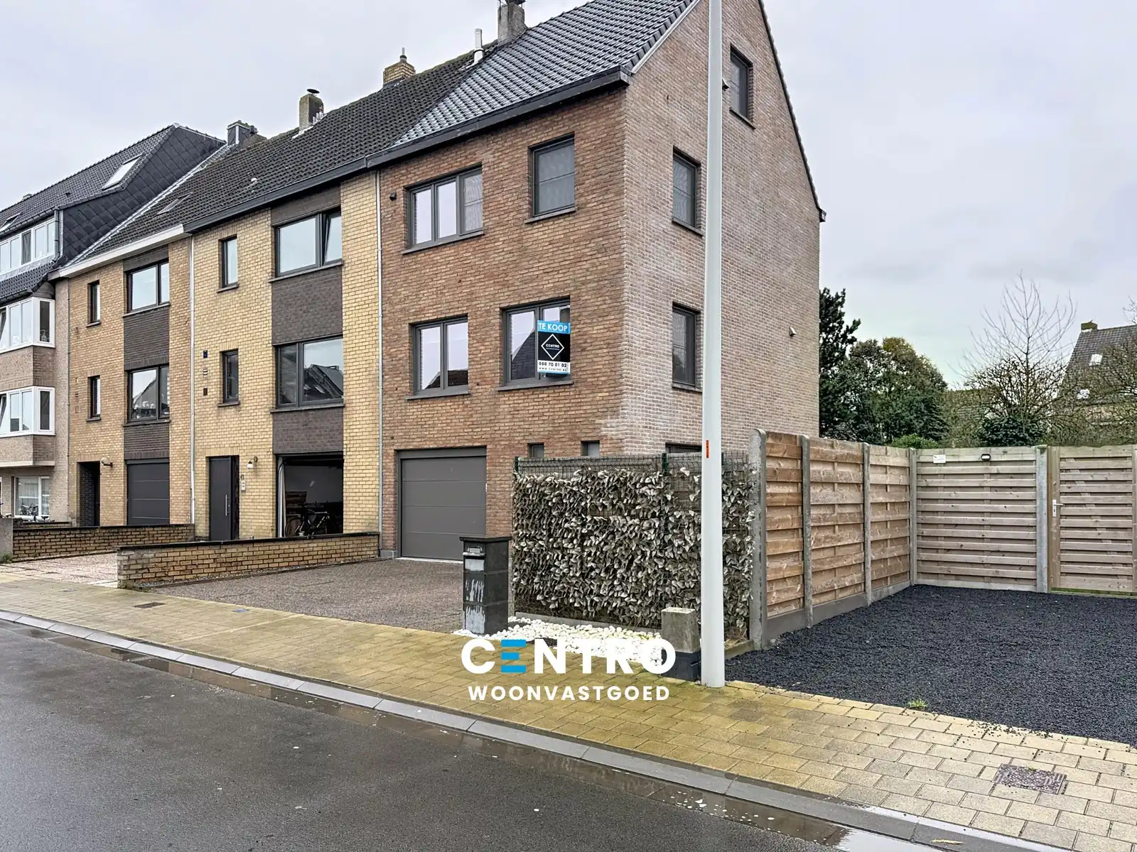 RUIME supergezellige gezinswoning met  4 slpks, garage én ZUIDger. tuin! foto {{pictureIndex}}