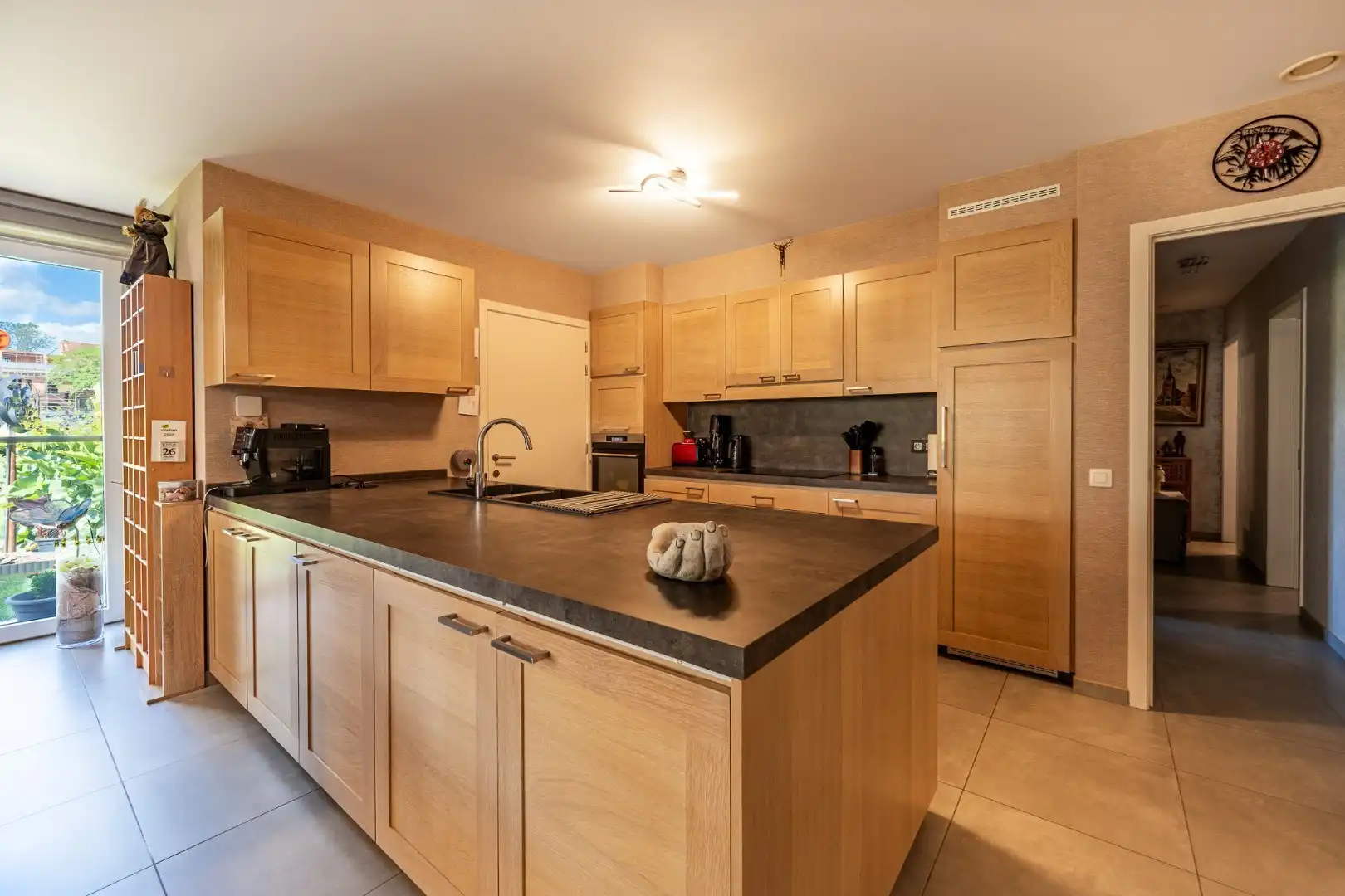 Ruim, lichtrijk gelijkvloers appartement met 3 slaapkamers, garage en zonnige tuin te Beselare foto 9