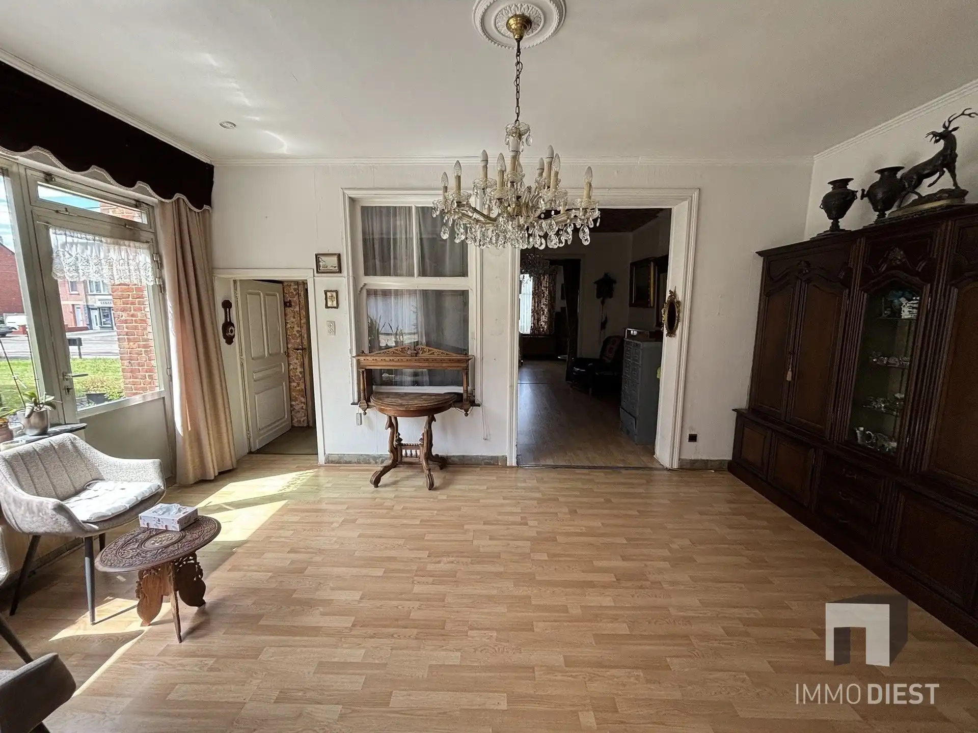 Ruime kluswoning met 3 slaapkamers, garage en tuin foto 12