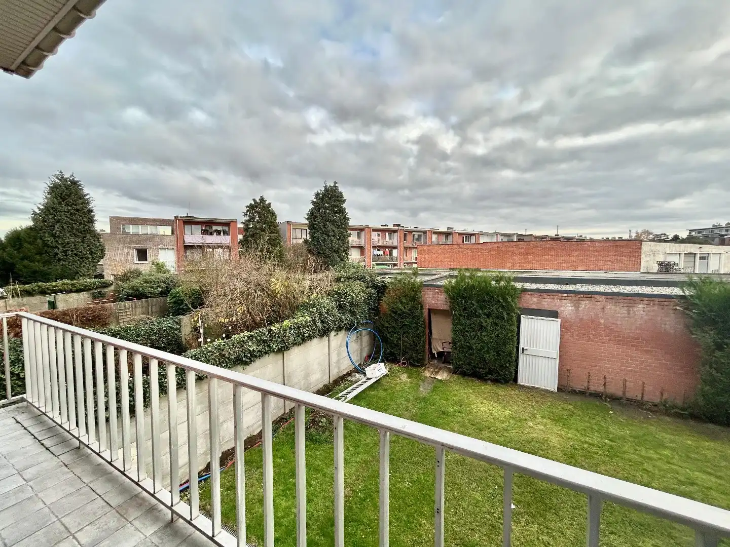 Instapklaar appartement met twee slaapkamers en terras foto 20