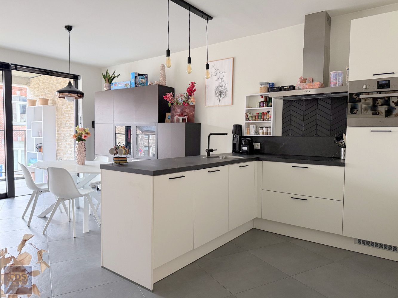 Instapklaar 2-slaapkamerappartement foto 5