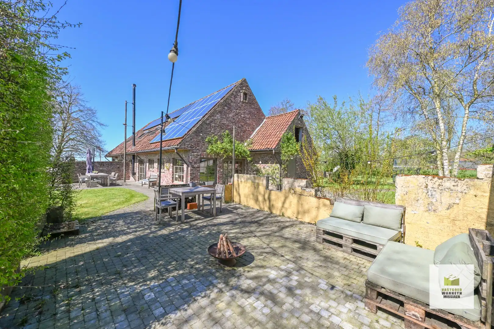 Landelijke gerenoveerde woning op 9.500 m2 met 3 slaapkamers en landelijk vergezicht foto 6