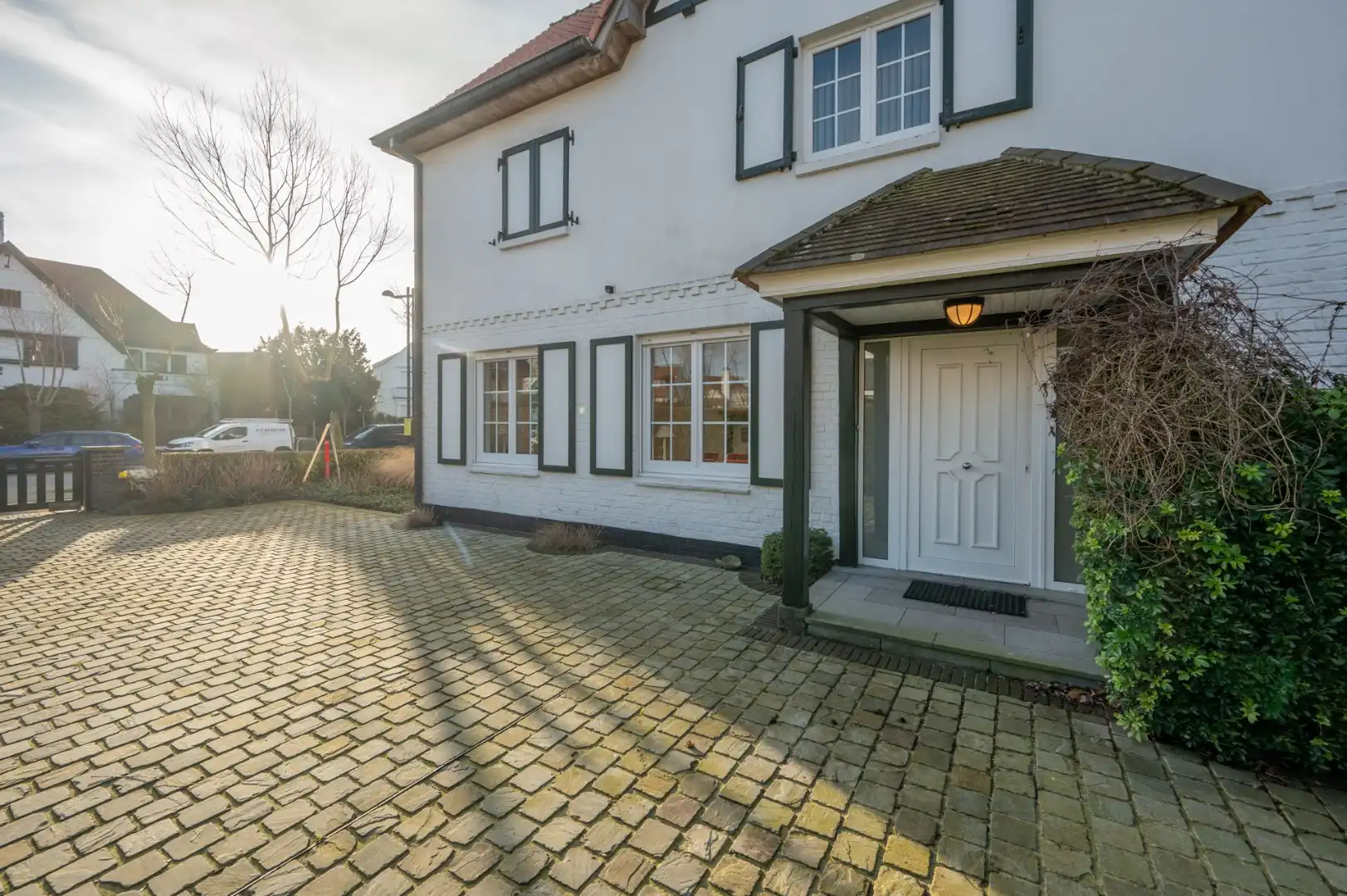Charmante villa op een uitzonderlijke locatie in het Zoute, op 400m van het Albertplein en de zee foto 2
