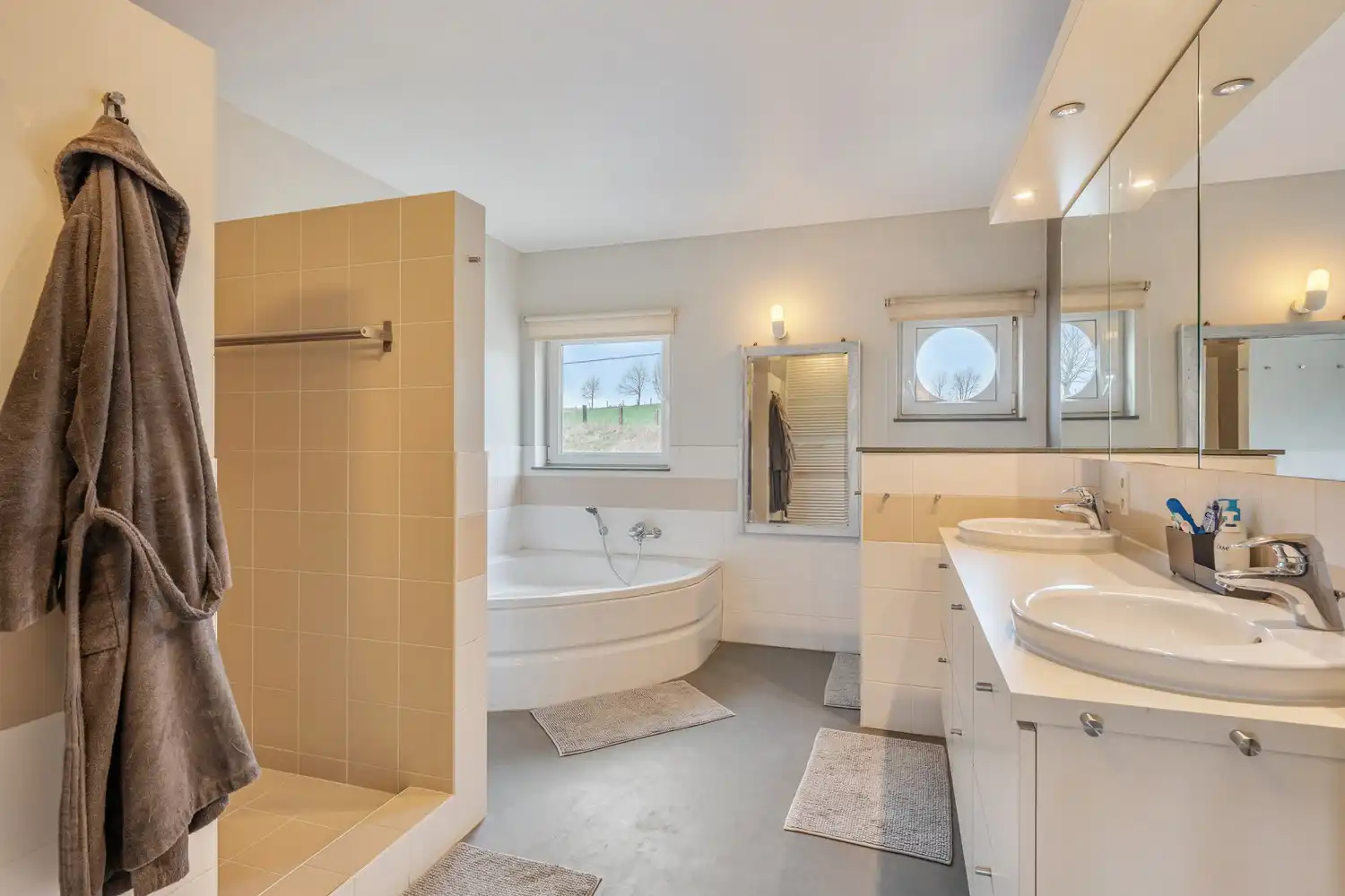 Energiezuinige woning met 4 slaapkamers, een garage en een tuin met een achteruitgang grenzend aan natuurgebied te Bertem! foto 21