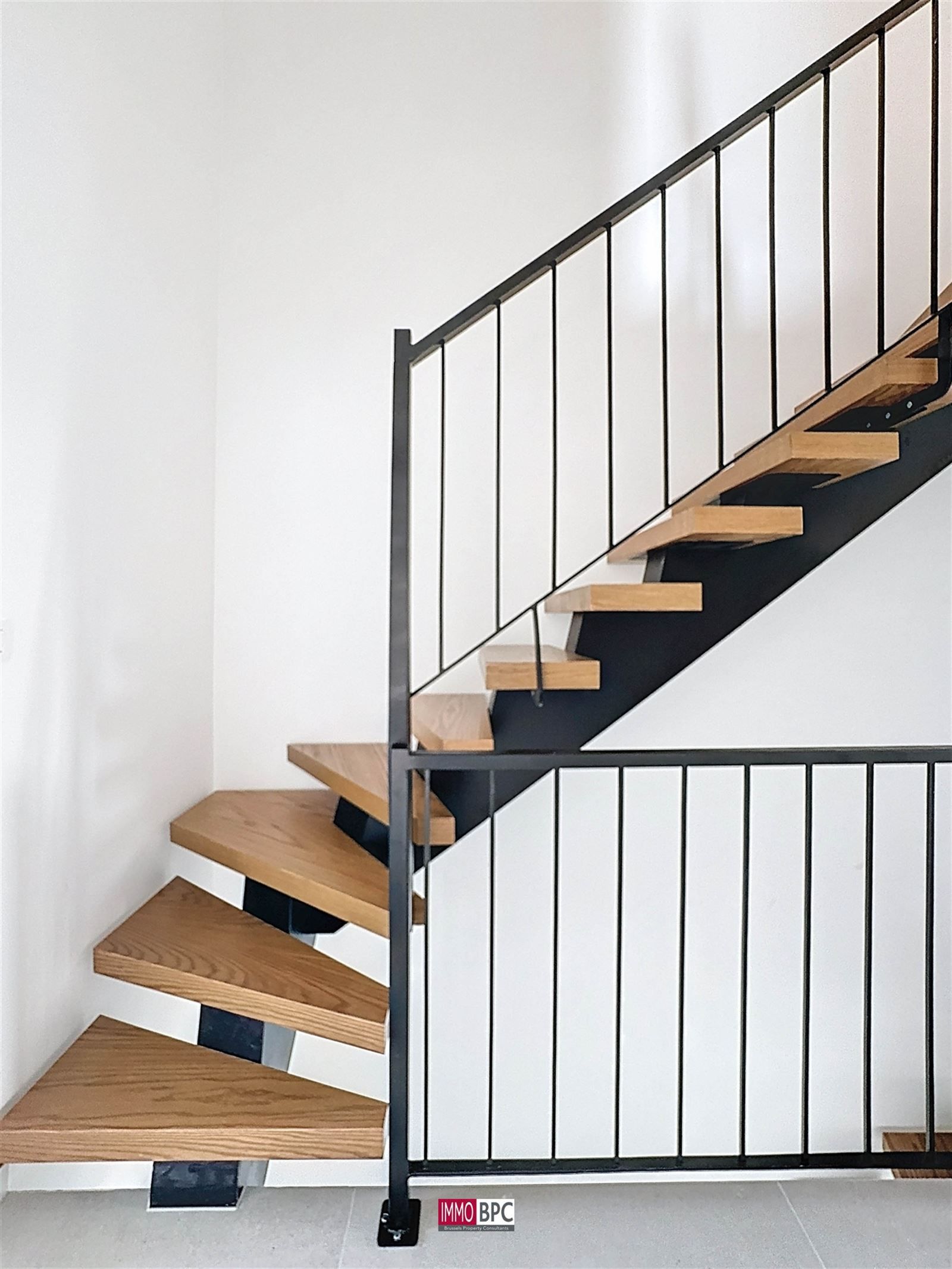 Prachtige nieuwbouwwoning in Wemmel – driegevel met zonnige tuin, hoogwaardige afwerking en extra’s! foto 16