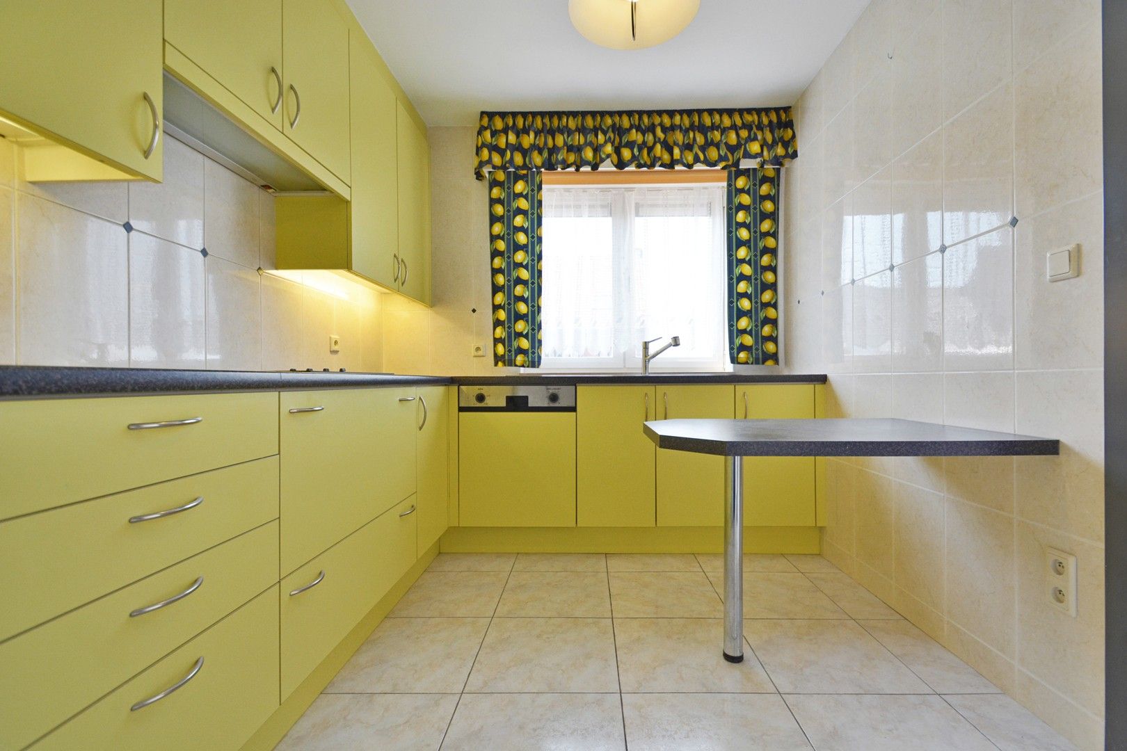 Gezellig appartement in het centrum van Merelbeke foto 4