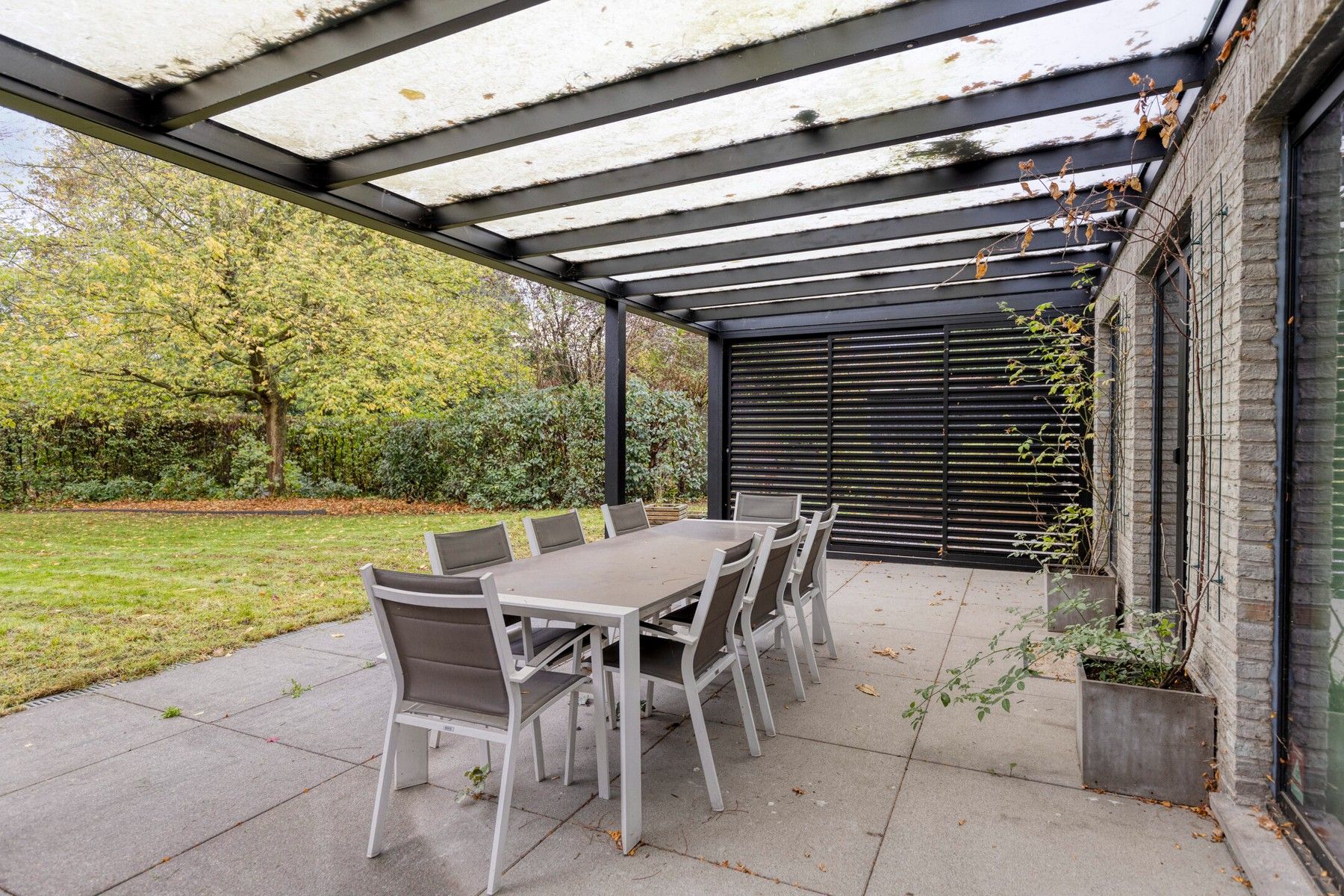 Rustig gelegen villa in het groen foto 18