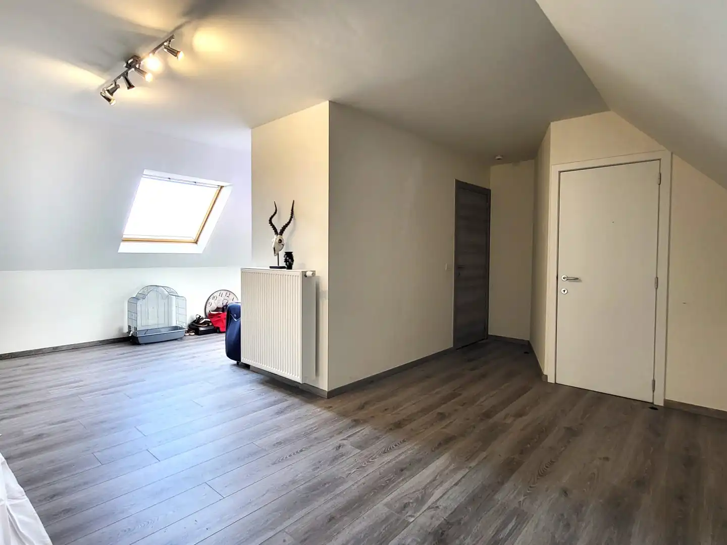 Moderne eengezinswoning (2016) met 3 slaapkamers, garage en ruime zolder in Zottegem. Perfect voor comfortabel wonen! foto 30