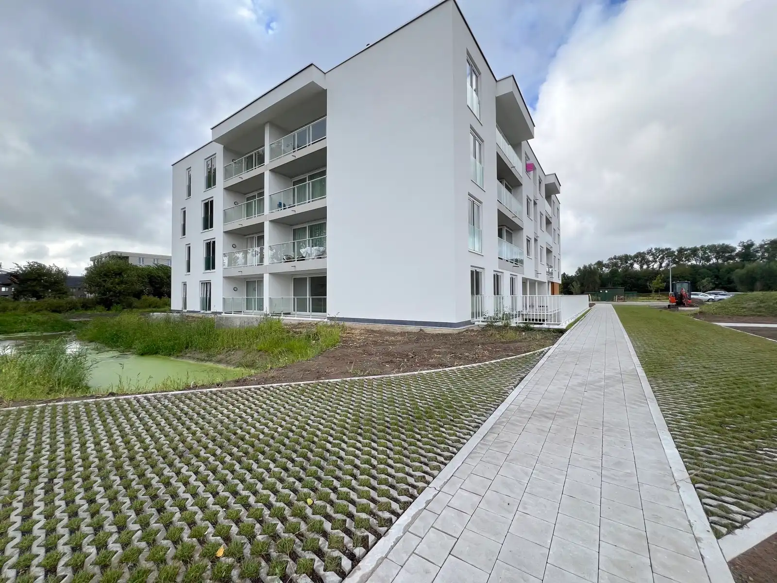 Perfect gelegen nieuwbouwproject op fietsafstand van Brugge foto {{pictureIndex}}