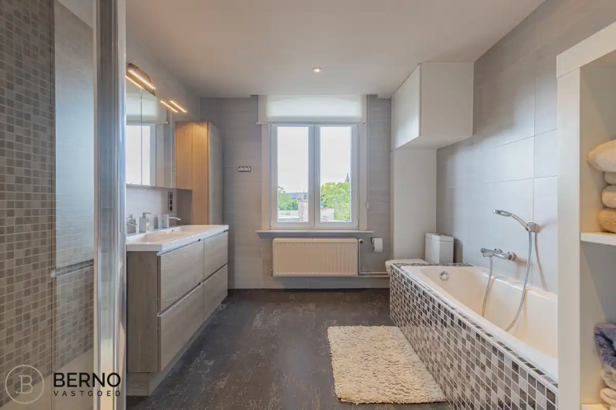 Handelspand met woonst foto 17