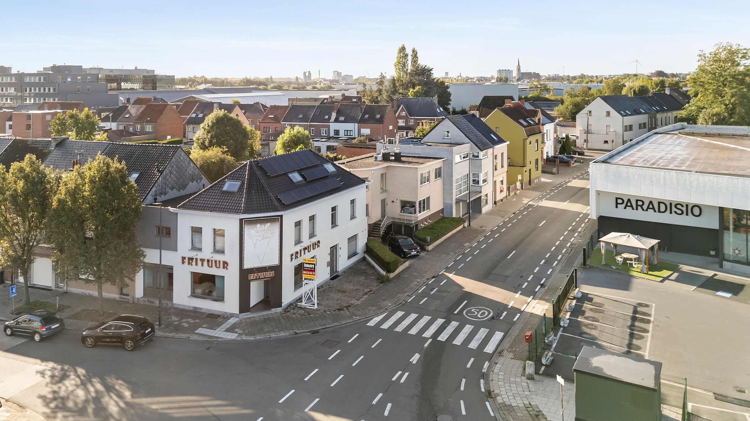 GERENOVEERD COMMERCIEEL PAND MET WOONST TOPLOCATIE foto 31