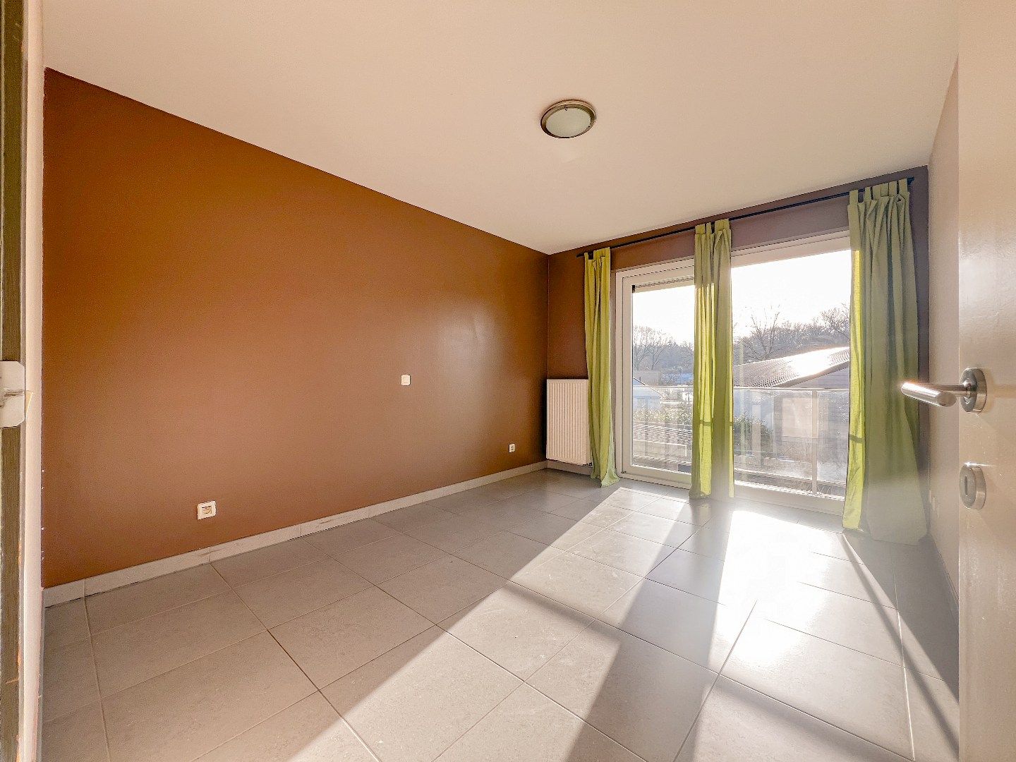 Prachtig gelegen 2 slaapkamerappartement met 2 terrassen foto 14