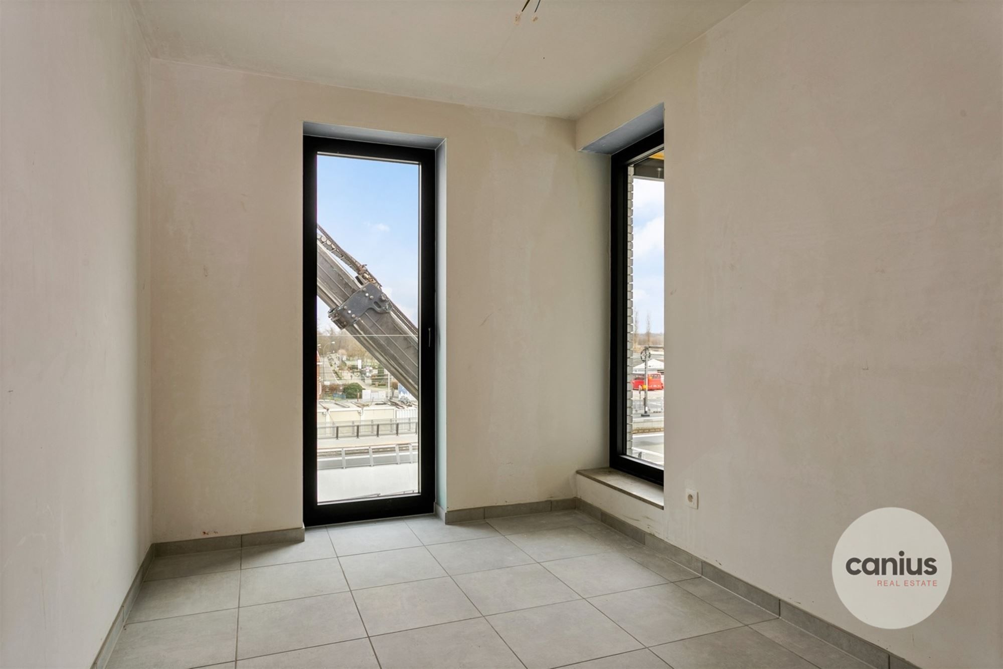 APPARTEMENT MET 2 SLPKS NABIJ HET CENTRUM foto 11