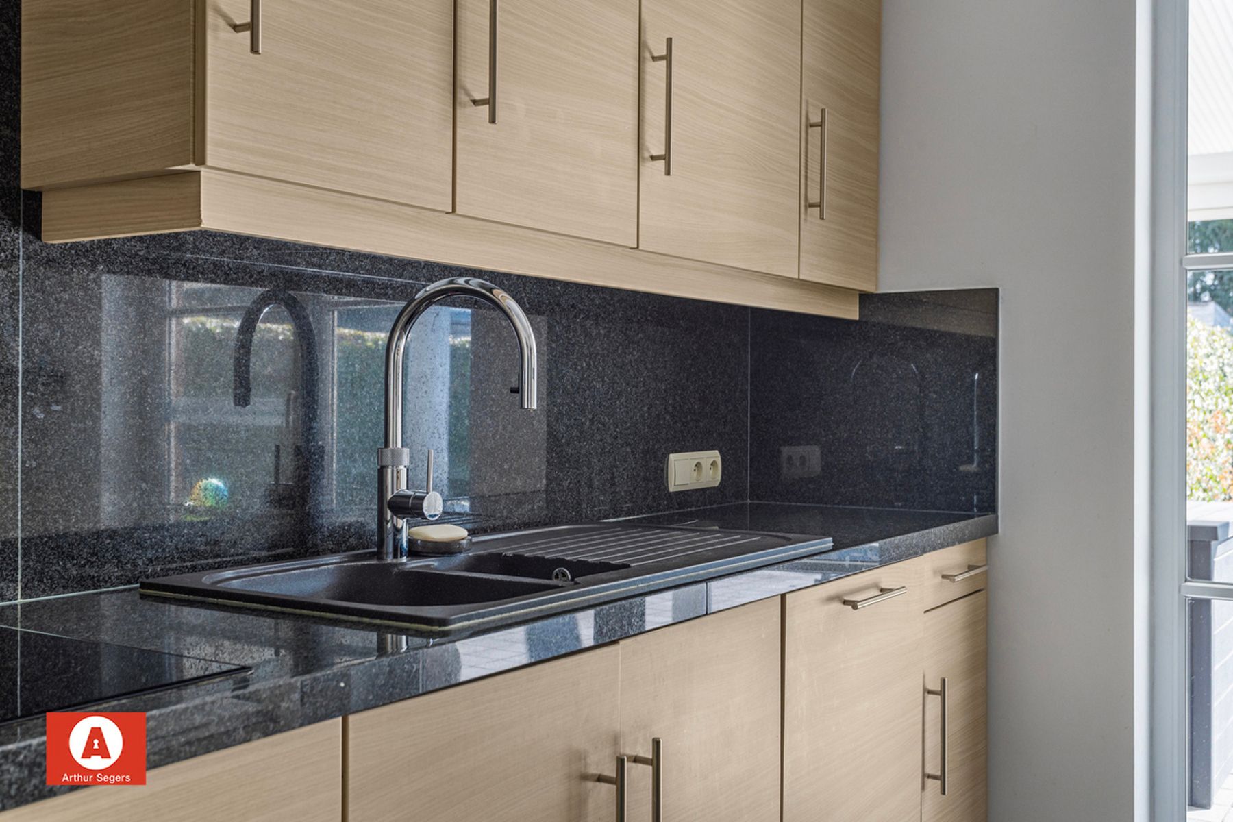 Energiezuinige (A) woning met 3 slaapkamers op toplocatie foto 12