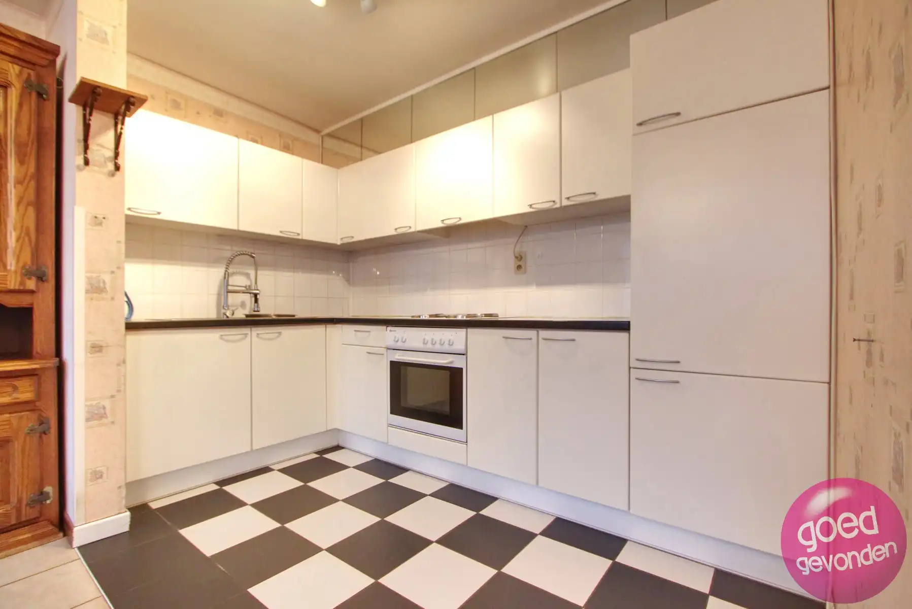 APP - 2 SLK - RUIM TERRAS - KELDER - LIFT - CENTRUM - RUSTIG foto 8