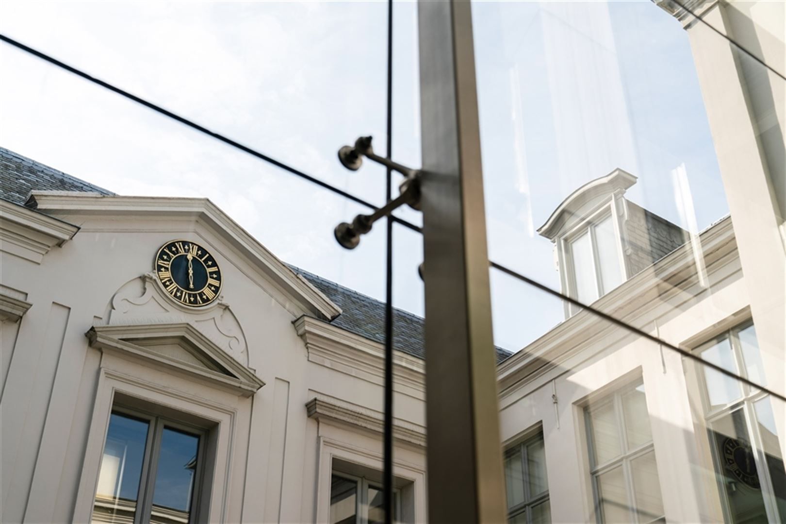 Karaktervolle kantoorruimte te huur in uniek Stadspaleis foto 30