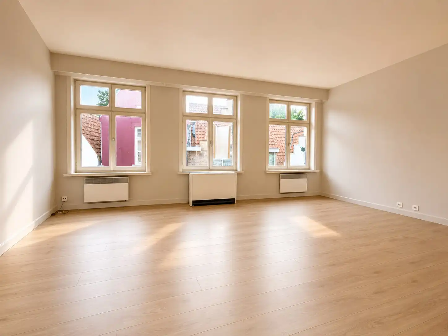 Opbrengstgebouw in de binnenstad van Brugge foto 3