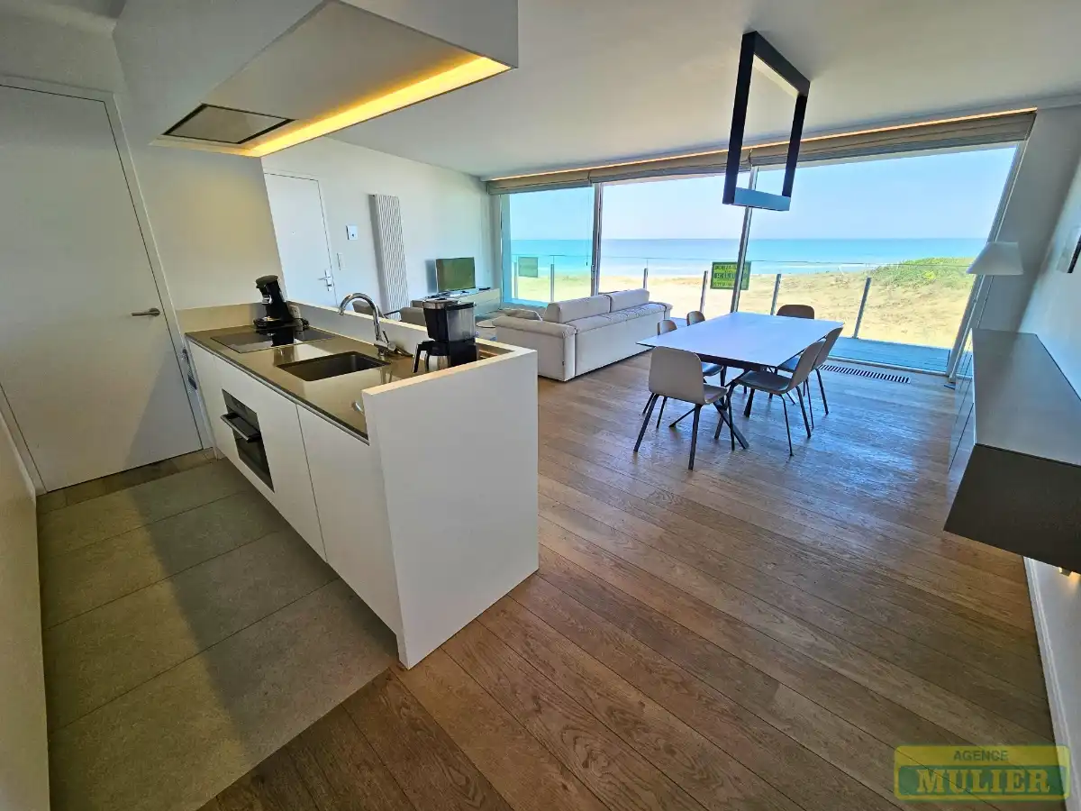 Appartement te koop foto {{pictureIndex}}