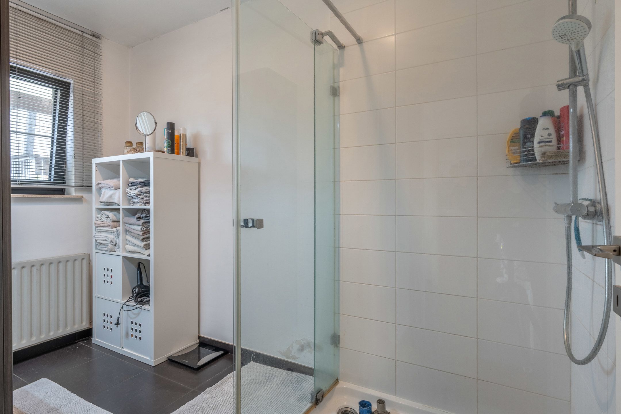 Ruime woning op gunstig gelegen perceel van 922 m² foto 28