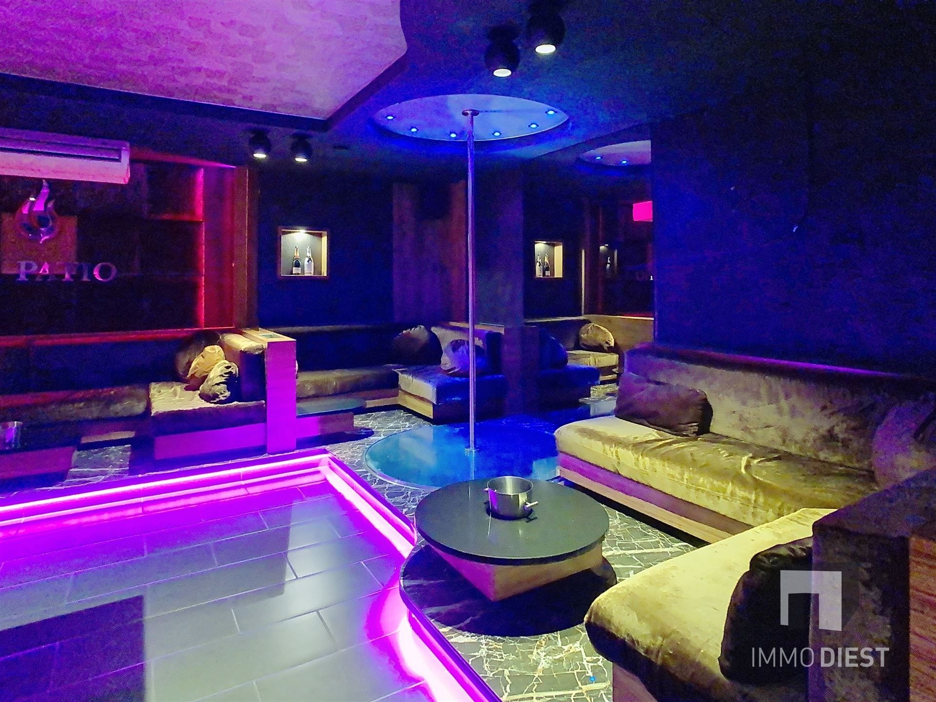 Uniek handelspand met exclusieve afwerking op Triple A locatie foto 4