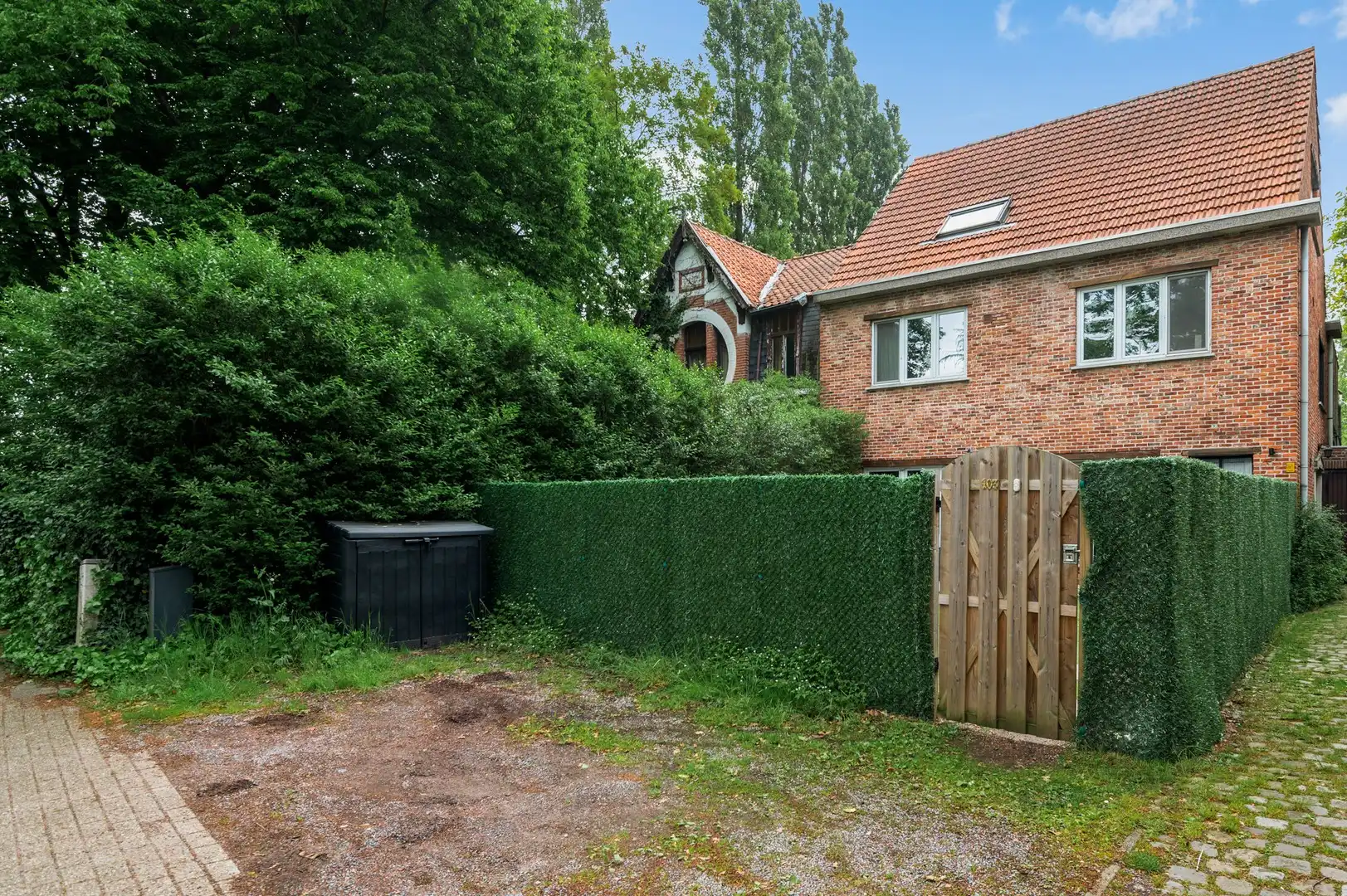 Gezinswoning met 3 slpks, 2 bdkms, tuin en parking Kapellen foto 20