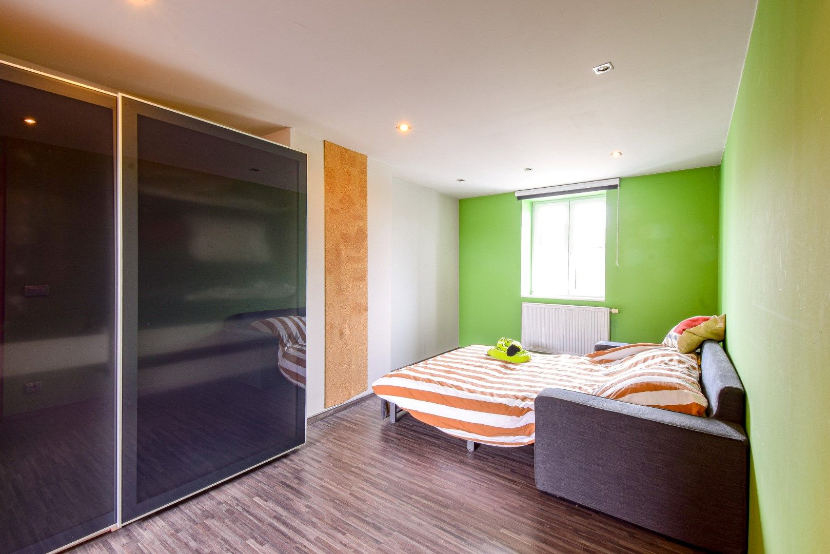 Instapklare woning met 5 slaapkamers en mogelijkheid achterliggende landbouwgrond foto 18