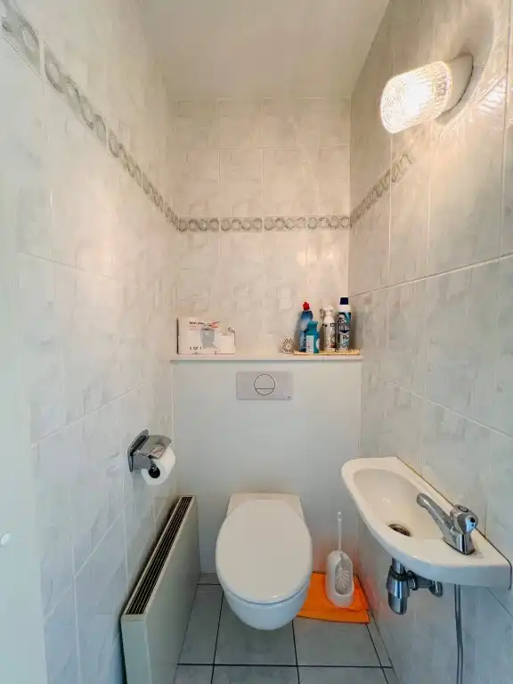 Rustig gelegen appartement met groot terras en open zicht foto 17