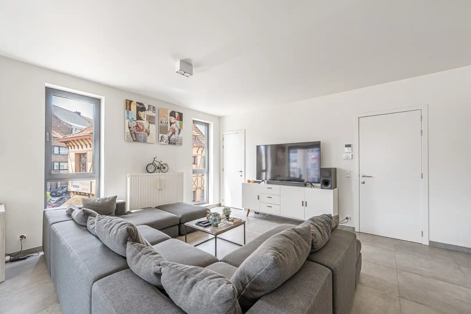 Recent hoekappartement met 2 slaapkamers, terras, berging en autostaanplaats in Menen foto 3